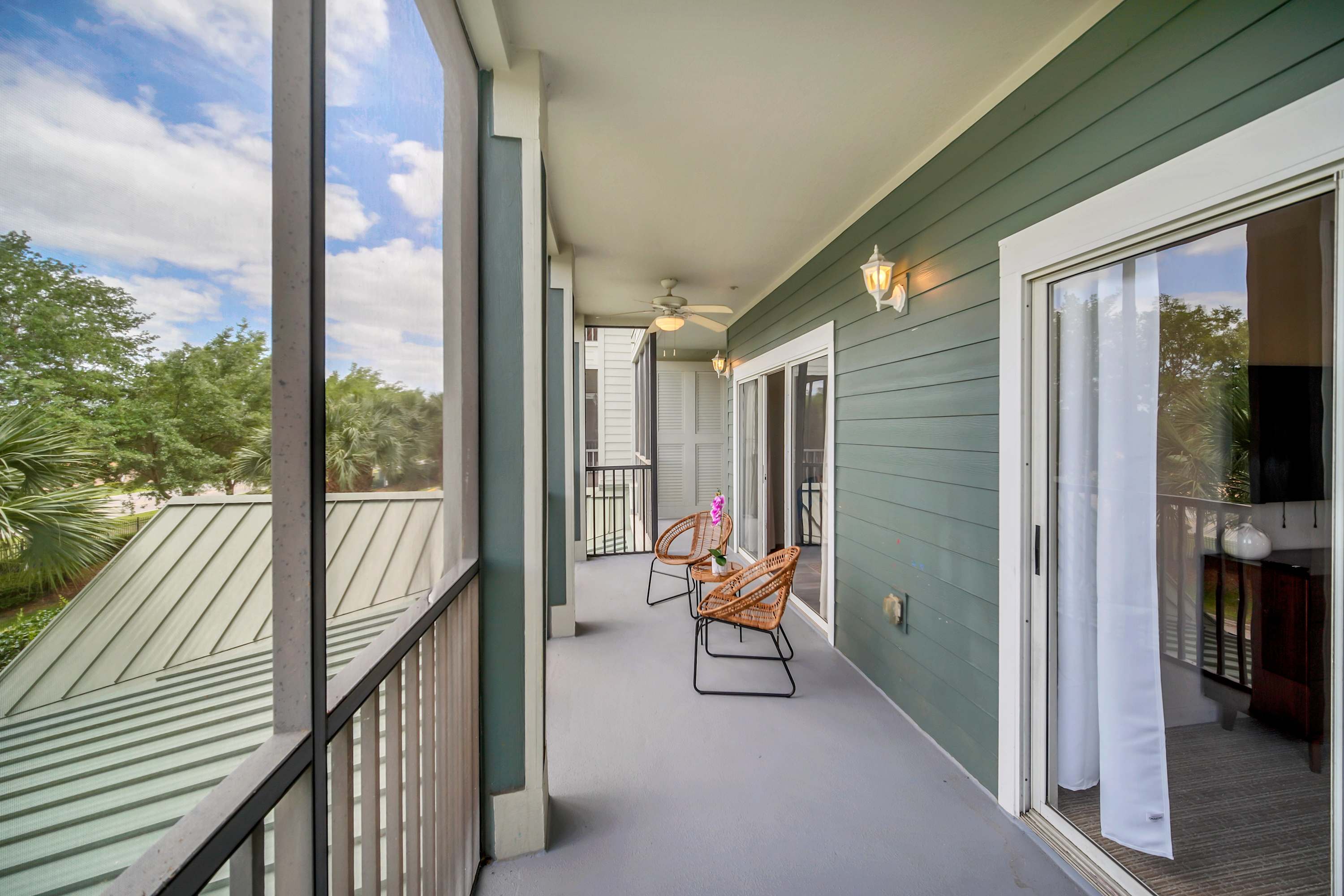 Private outdoor patio 