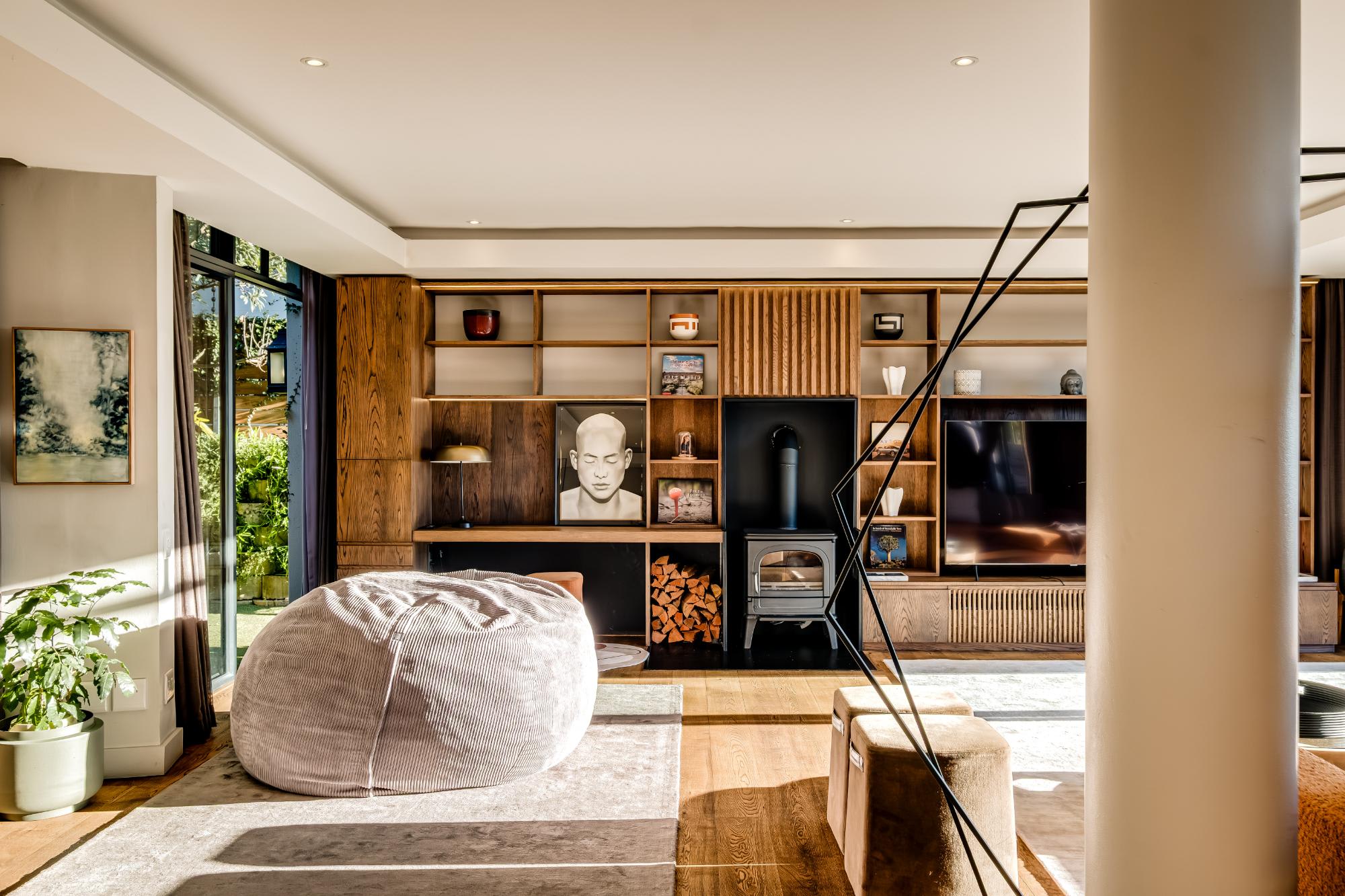 Cape Town 3bed w Mountain View Pool Higgo Terrace 10