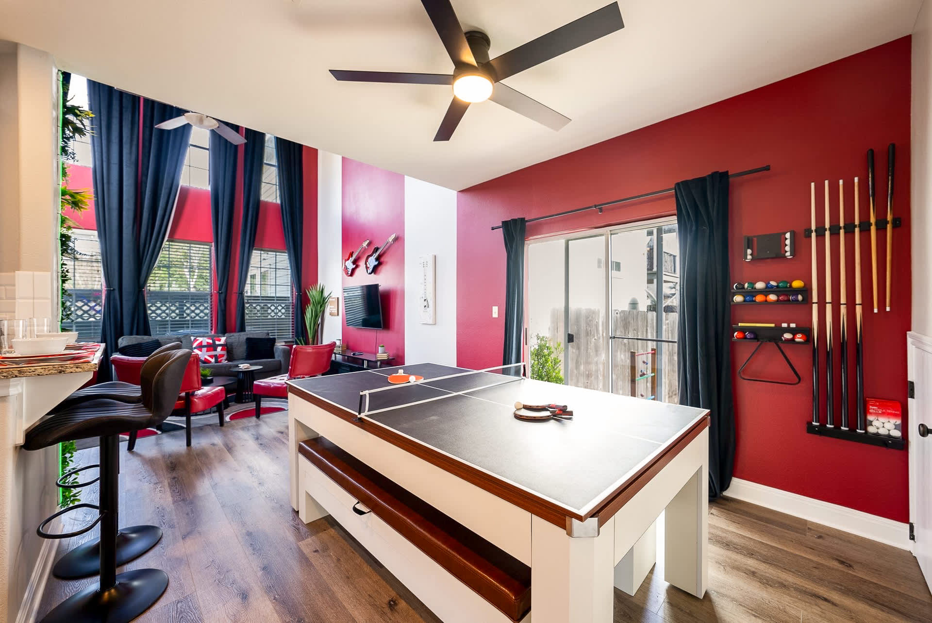 Dining table that doubles as a billiards table