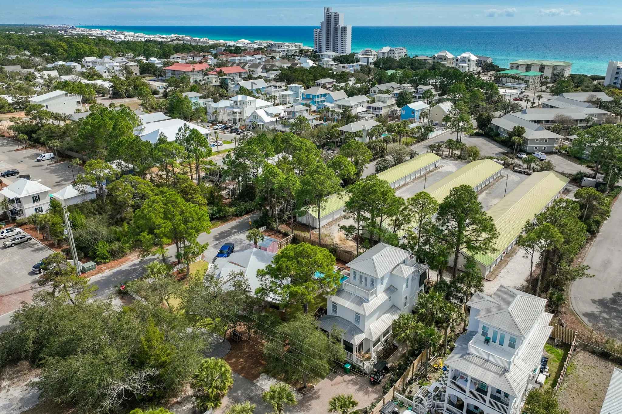 Hot Tub, Fire Pit, Steps to 30A Beach | Reel McCoy