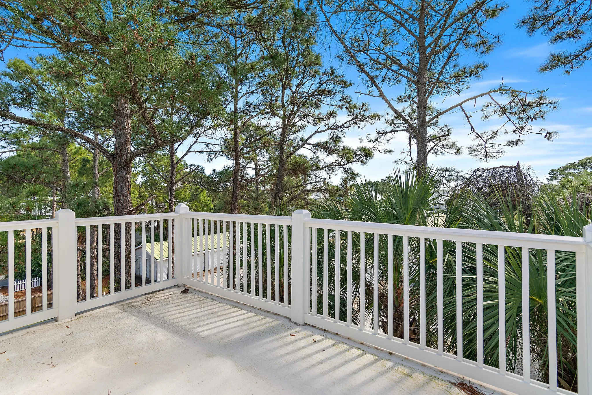 Hot Tub, Fire Pit, Steps to 30A Beach | Reel McCoy