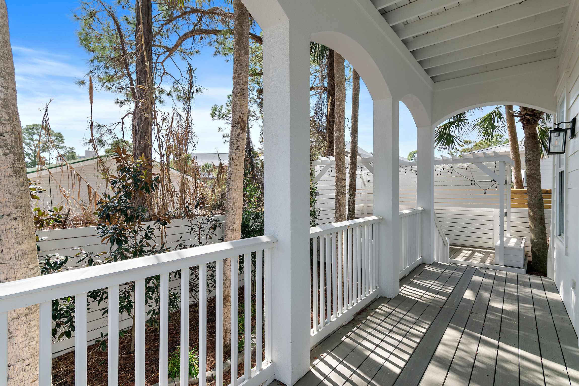 Hot Tub, Fire Pit, Steps to 30A Beach | Reel McCoy