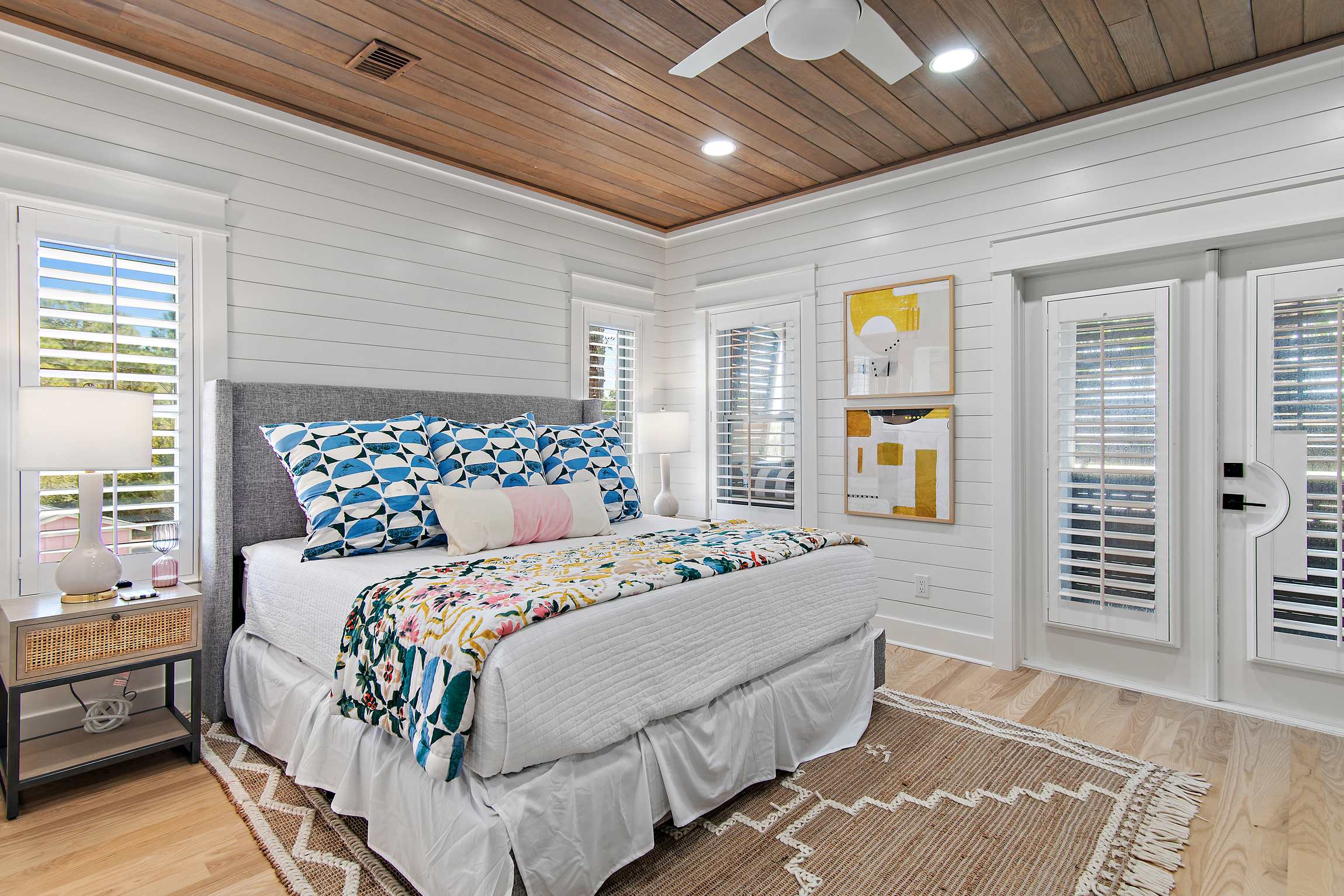 Hot Tub, Fire Pit, Steps to 30A Beach | Reel McCoy