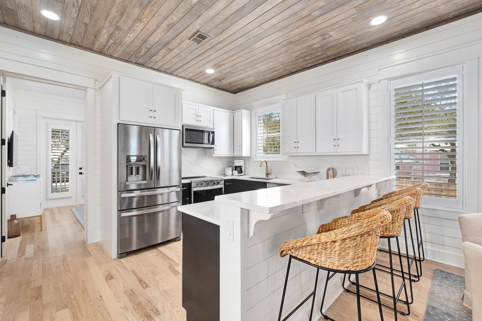 Hot Tub, Fire Pit, Steps to 30A Beach | Reel McCoy