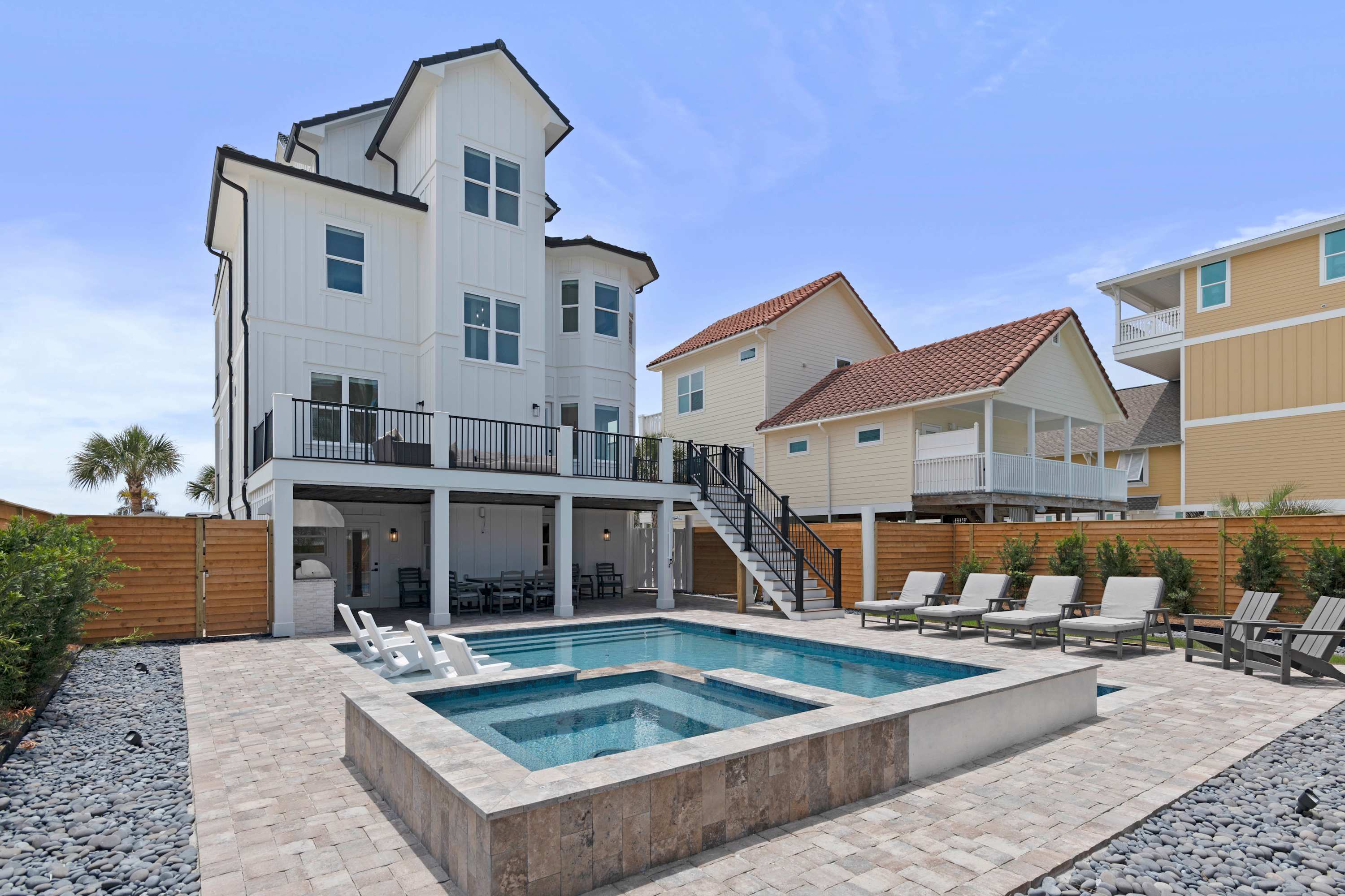 Beach View Luxury, Heated Pool | Daquiri Days II