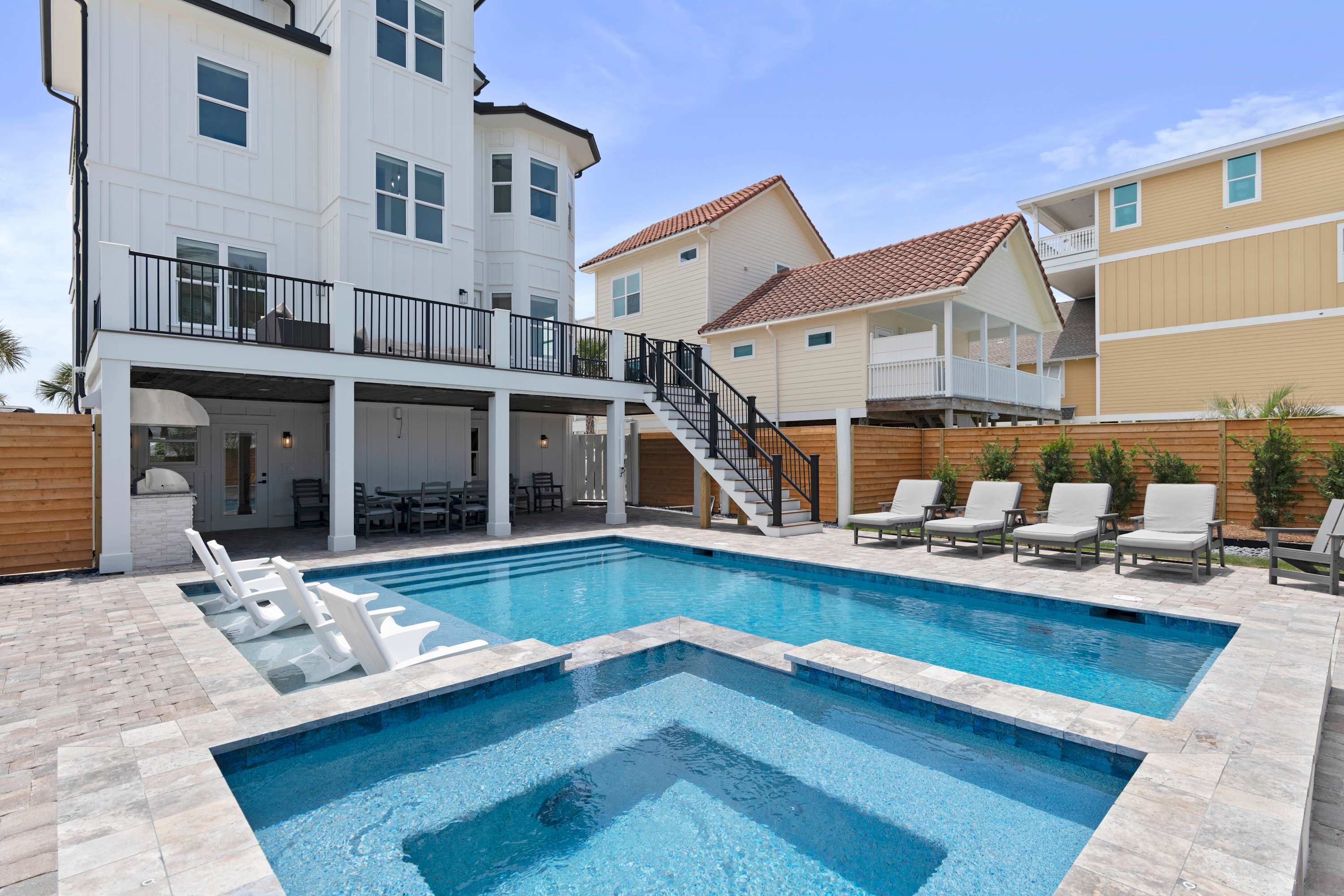 Beach View Luxury, Heated Pool | Daquiri Days II
