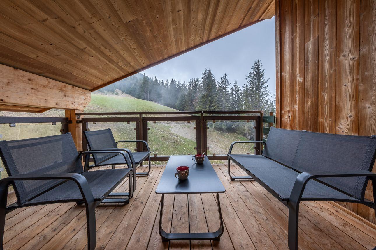 Cozy Penthouse w/View & Parking — Courchevel, Auvergne-Rhône-Alpes — vacation rental