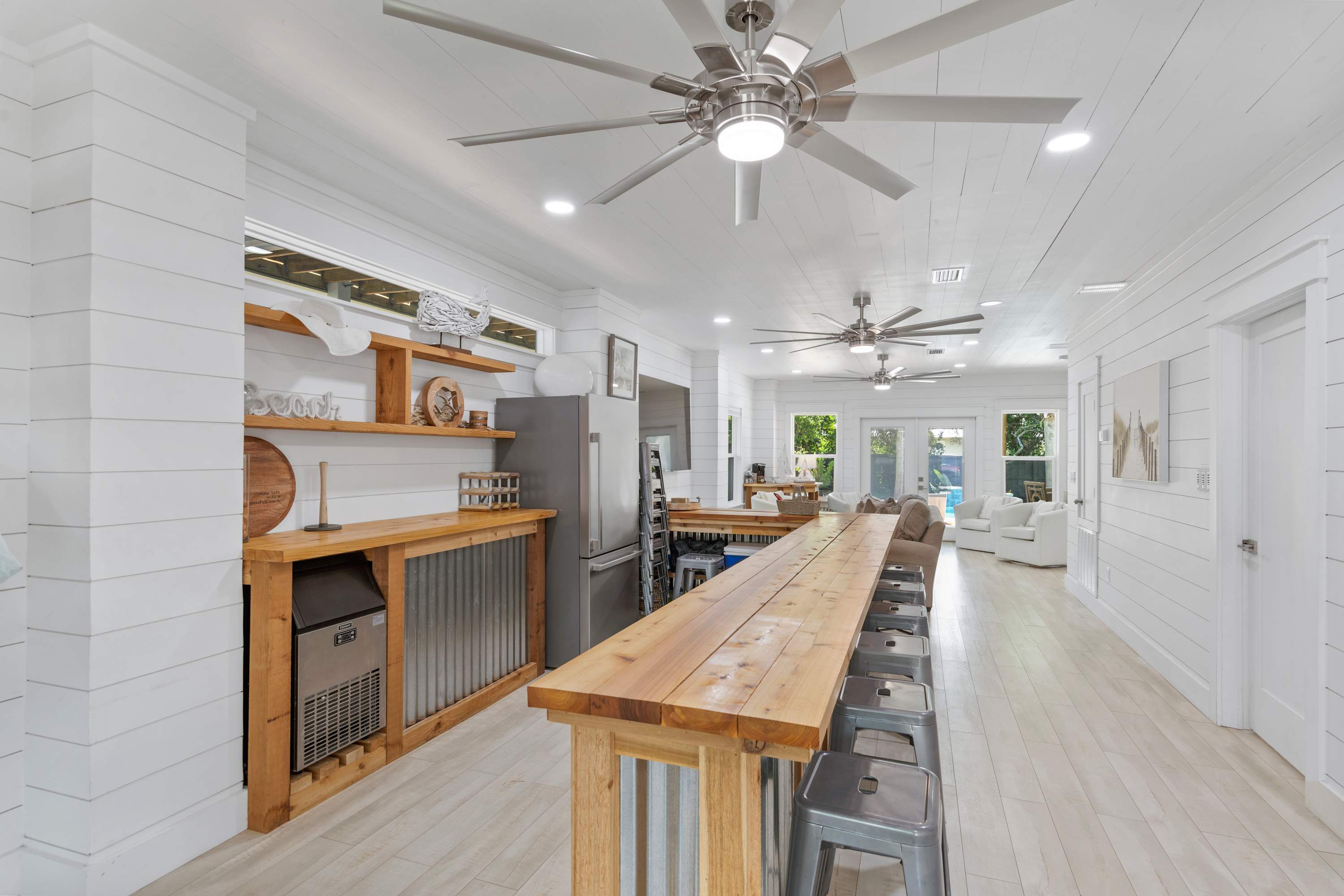 Wraparound Deck, Pool, Golf Cart Incl | Solstice