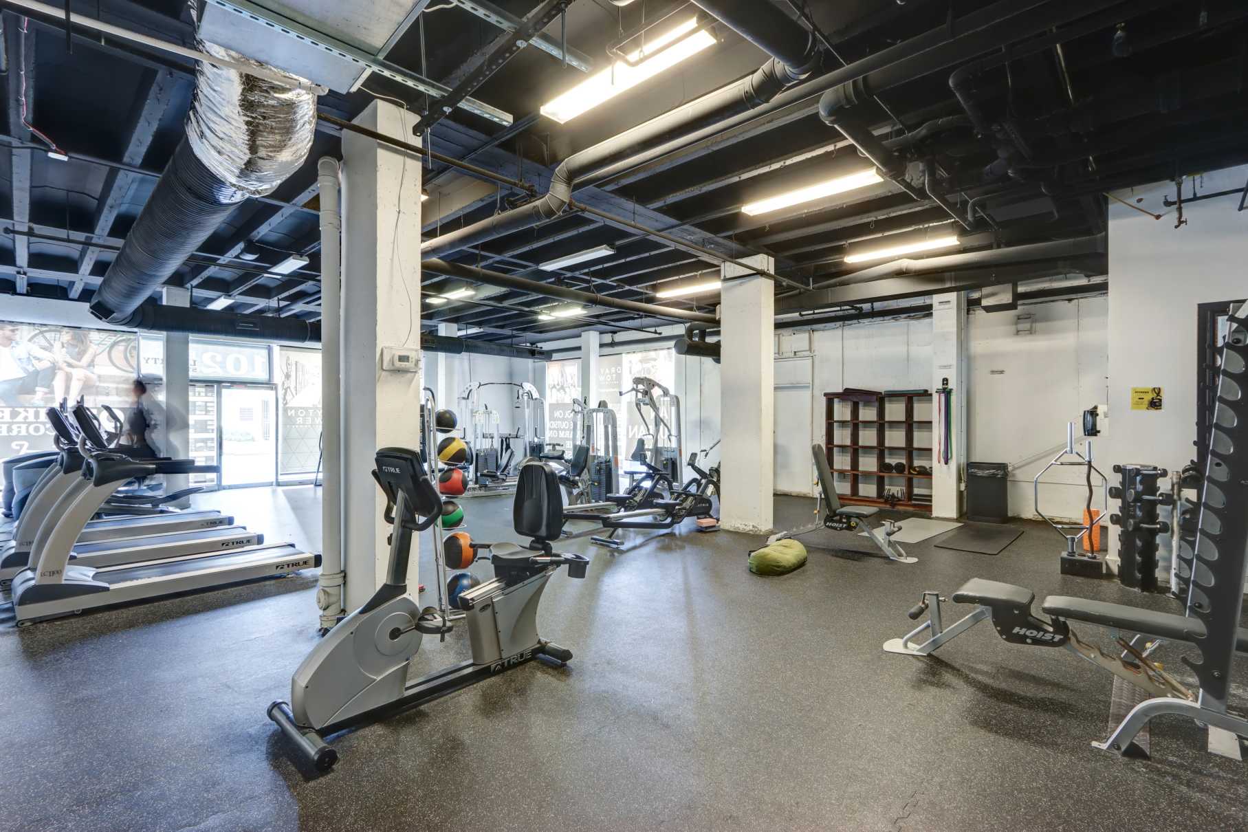 Access to community gym downstairs