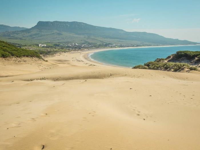 Chalet con Terraza y Barbacoa a 3 min de la Playa  El Palmar - image 23
