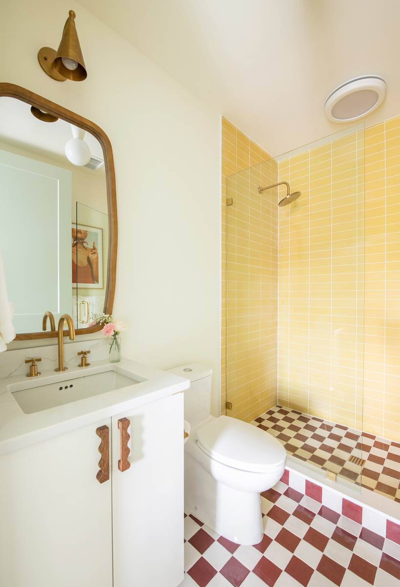 Bathroom #2: Walk-in Shower 