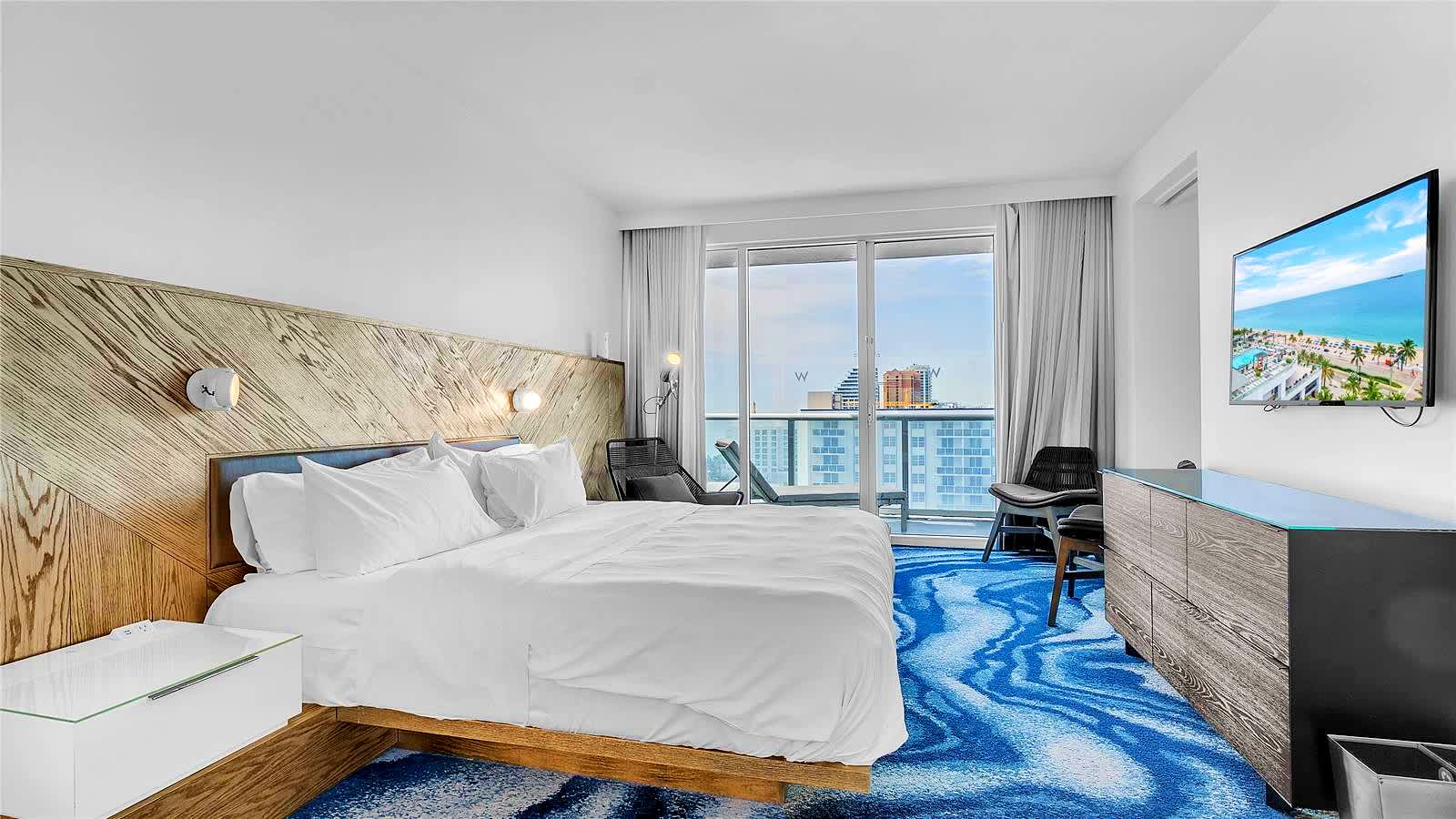 Luxury Condo | Steps from the Beach