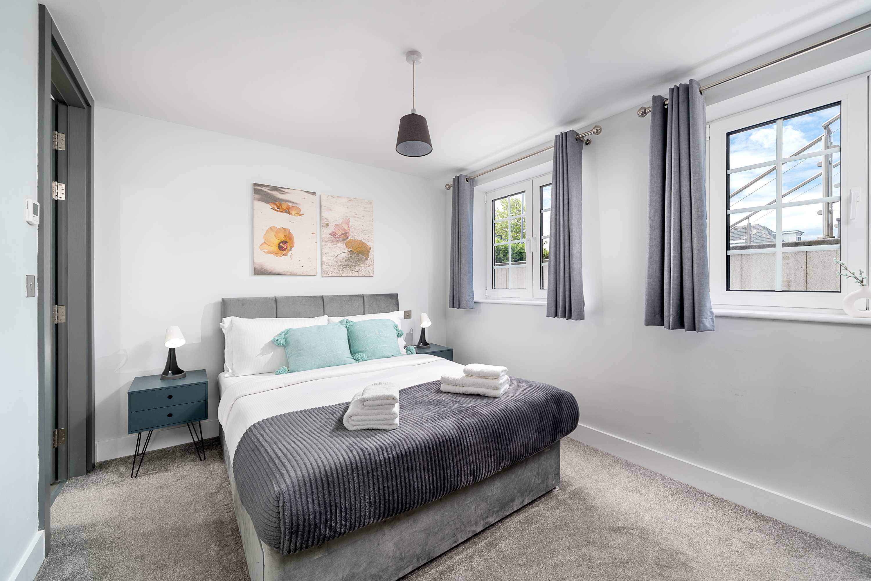 Hendon 4 Min to Station 2BR Sleeps 6 by Omega in Hendon Way 220 NW4 3NE - Property image 18 - VivreStays