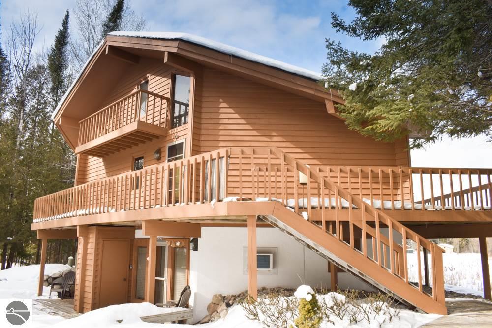 SKI VIEW on 18 | Schuss Mountain | Bellaire — Mancelona, MI — vacation rental