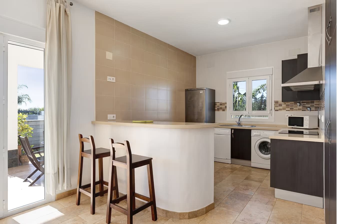 Villa con piscina privada, terraza y Wi-Fi - image 6