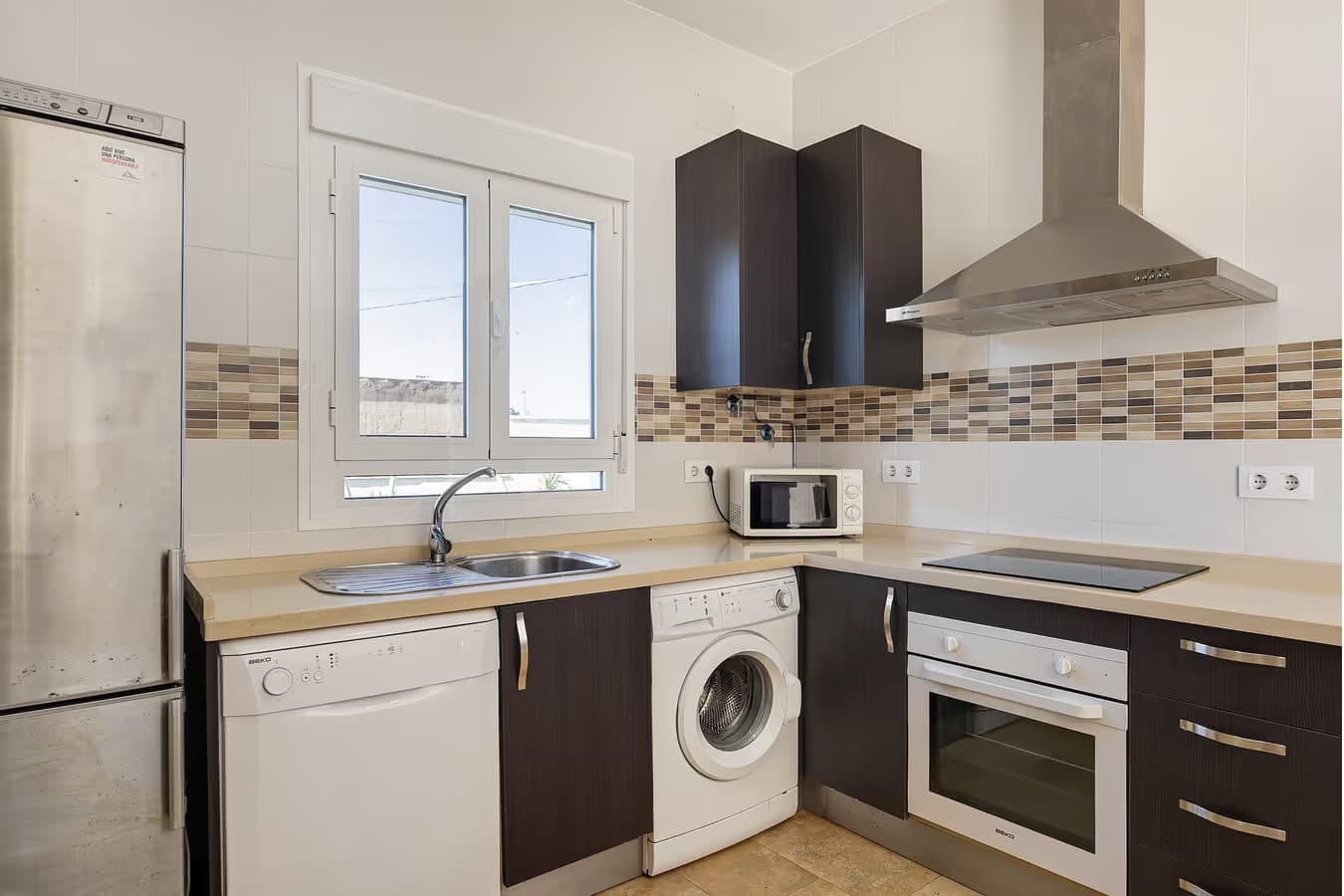 Villa con piscina privada, terraza y Wi-Fi - image 9