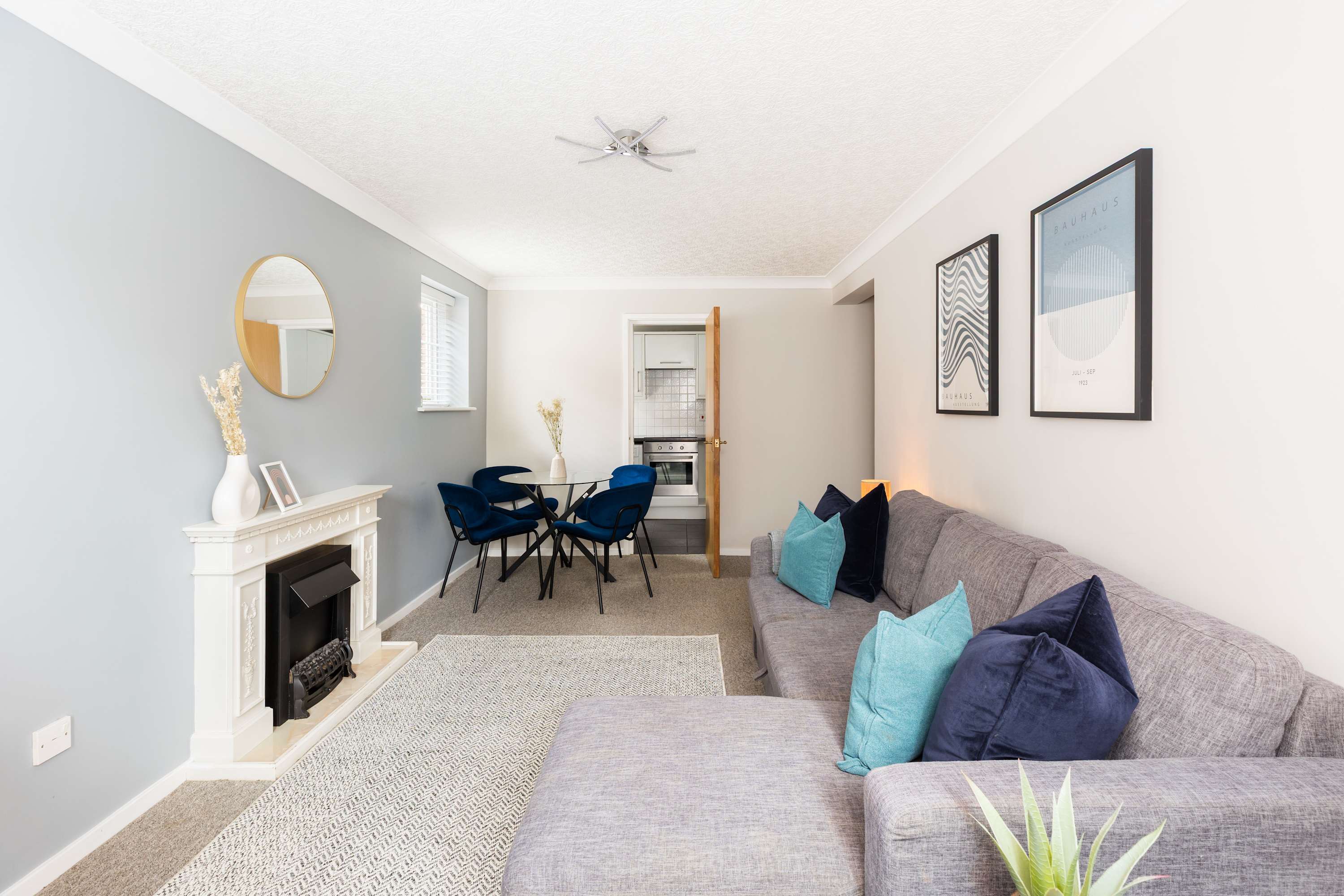 Modern | 2 Bed | Chestnut Court Leamington Spa in Chestnut Court, 4 Guys Cliffe Avenue CV32 6LY - Property image 21 - VivreStays