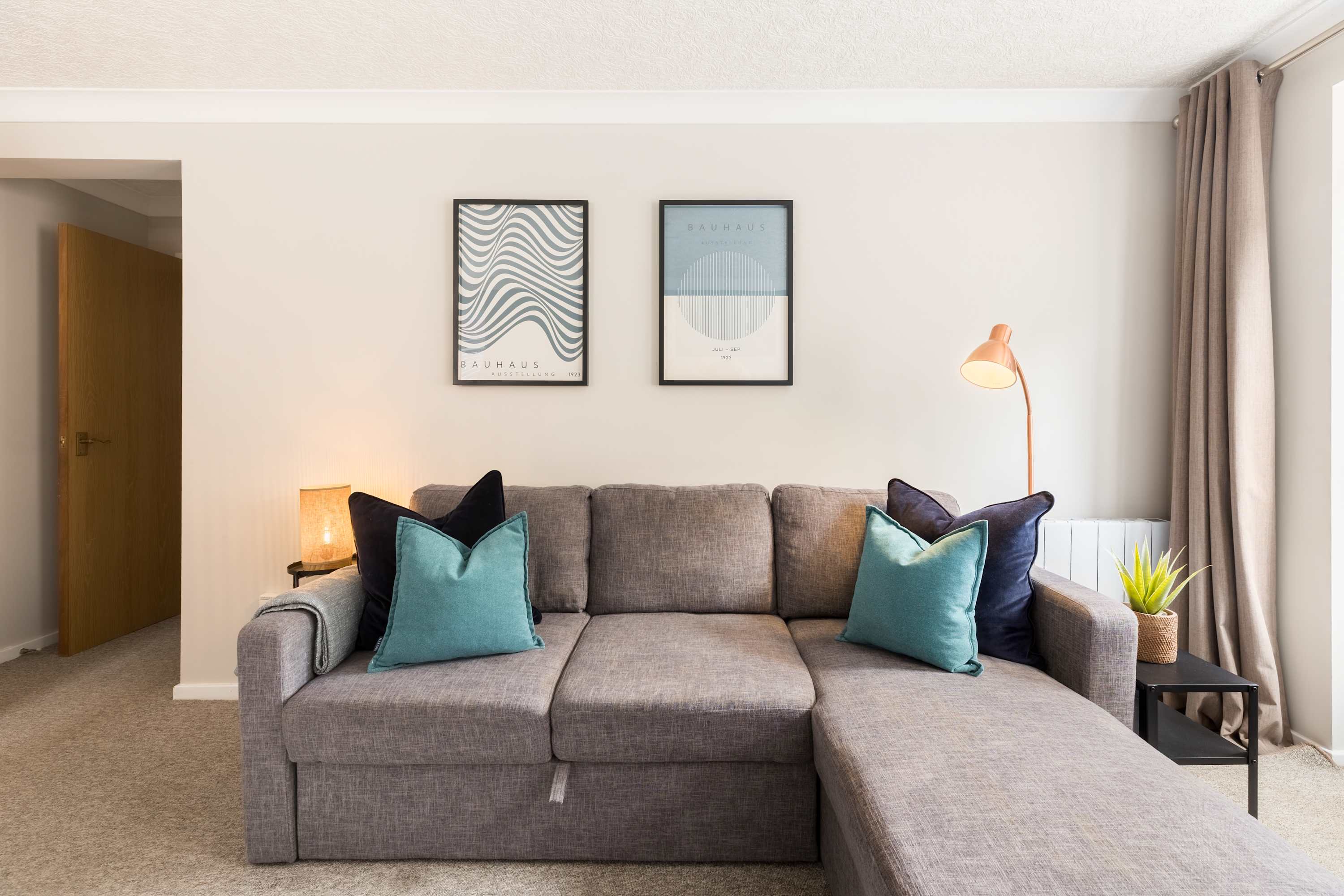Modern | 2 Bed | Chestnut Court Leamington Spa in Chestnut Court, 4 Guys Cliffe Avenue CV32 6LY - Property image 24 - VivreStays