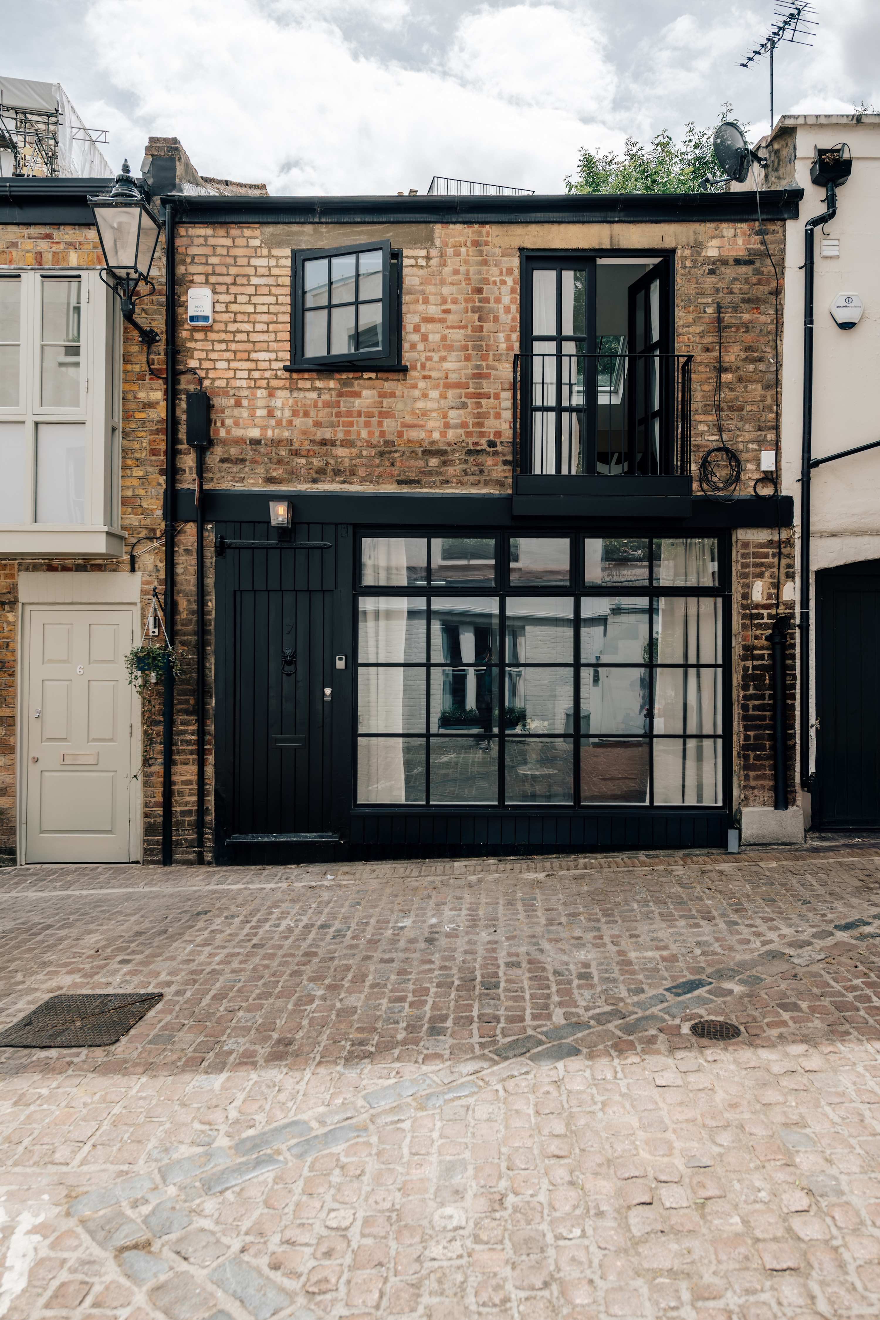 The Primrose Mews in Saint George's Mews 7 NW1 8XE - Property image 37 - VivreStays