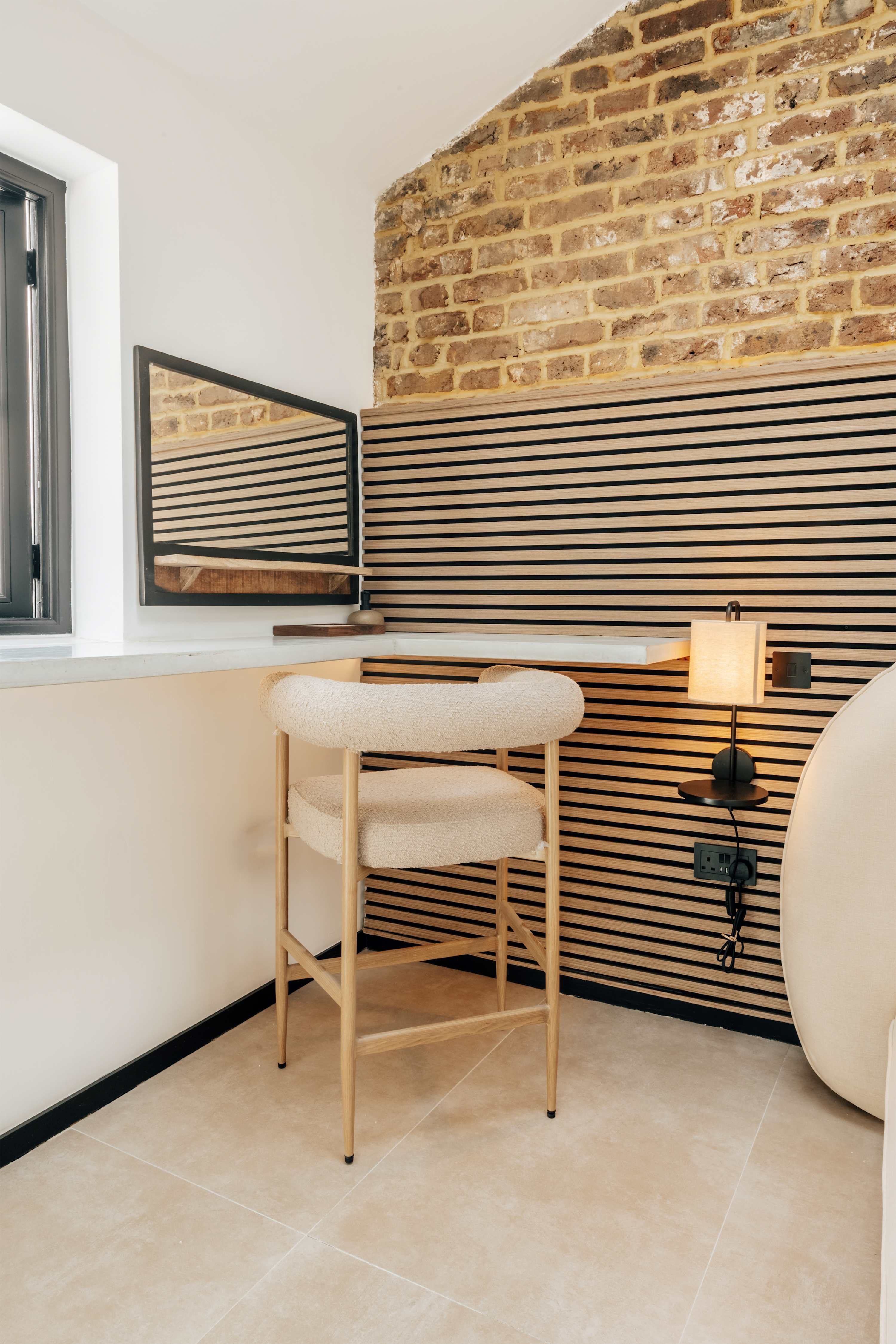 The Primrose Mews in Saint George's Mews 7 NW1 8XE - Property image 23 - VivreStays