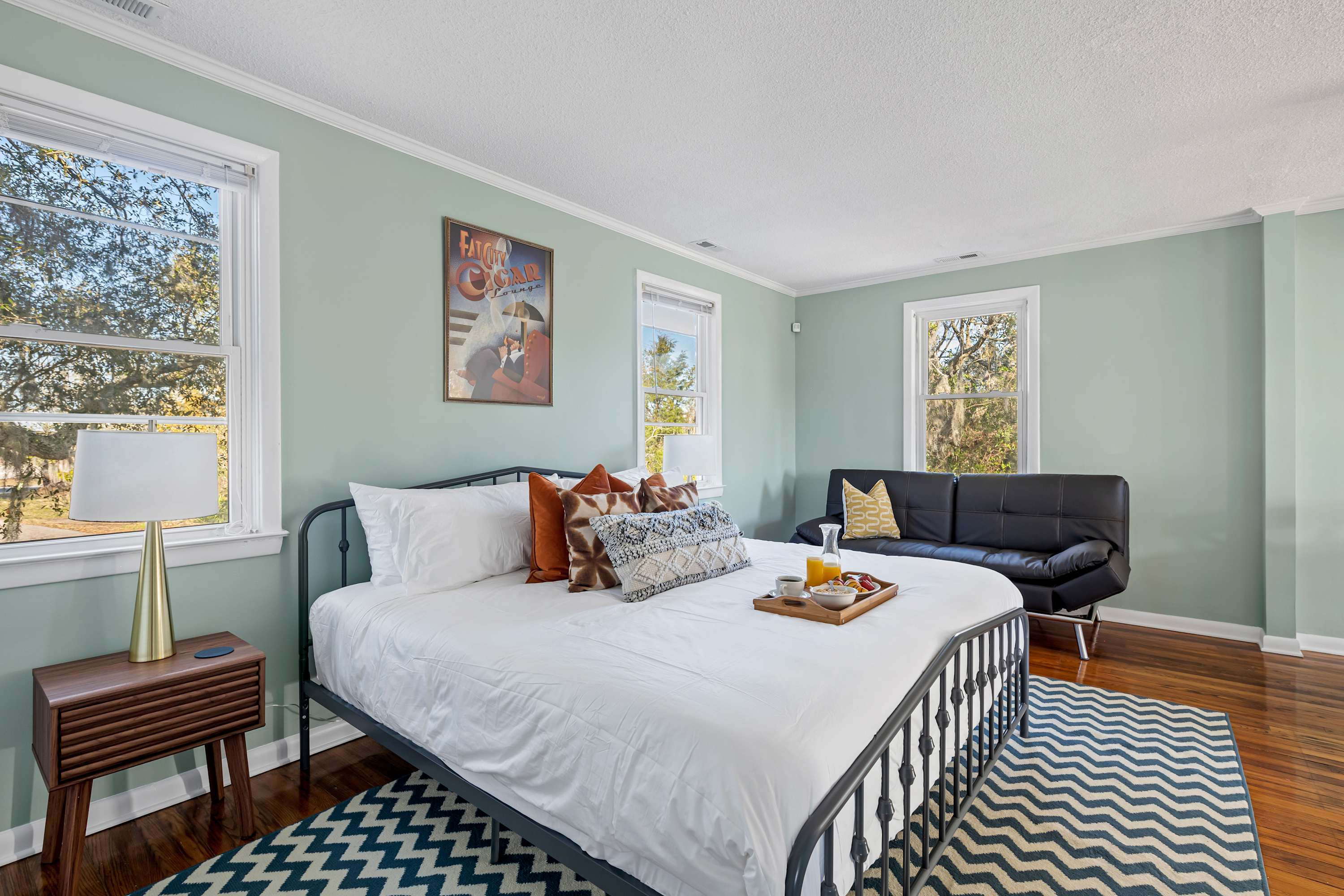 King Bed 