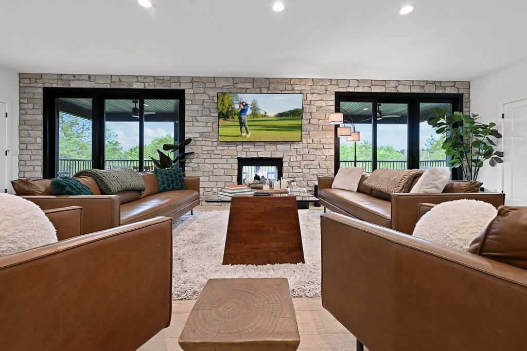 Sand Valley 6BD Golf Retreat: Hot Tub, Gm Rm, Bar! — Nekoosa, WI — vacation rental