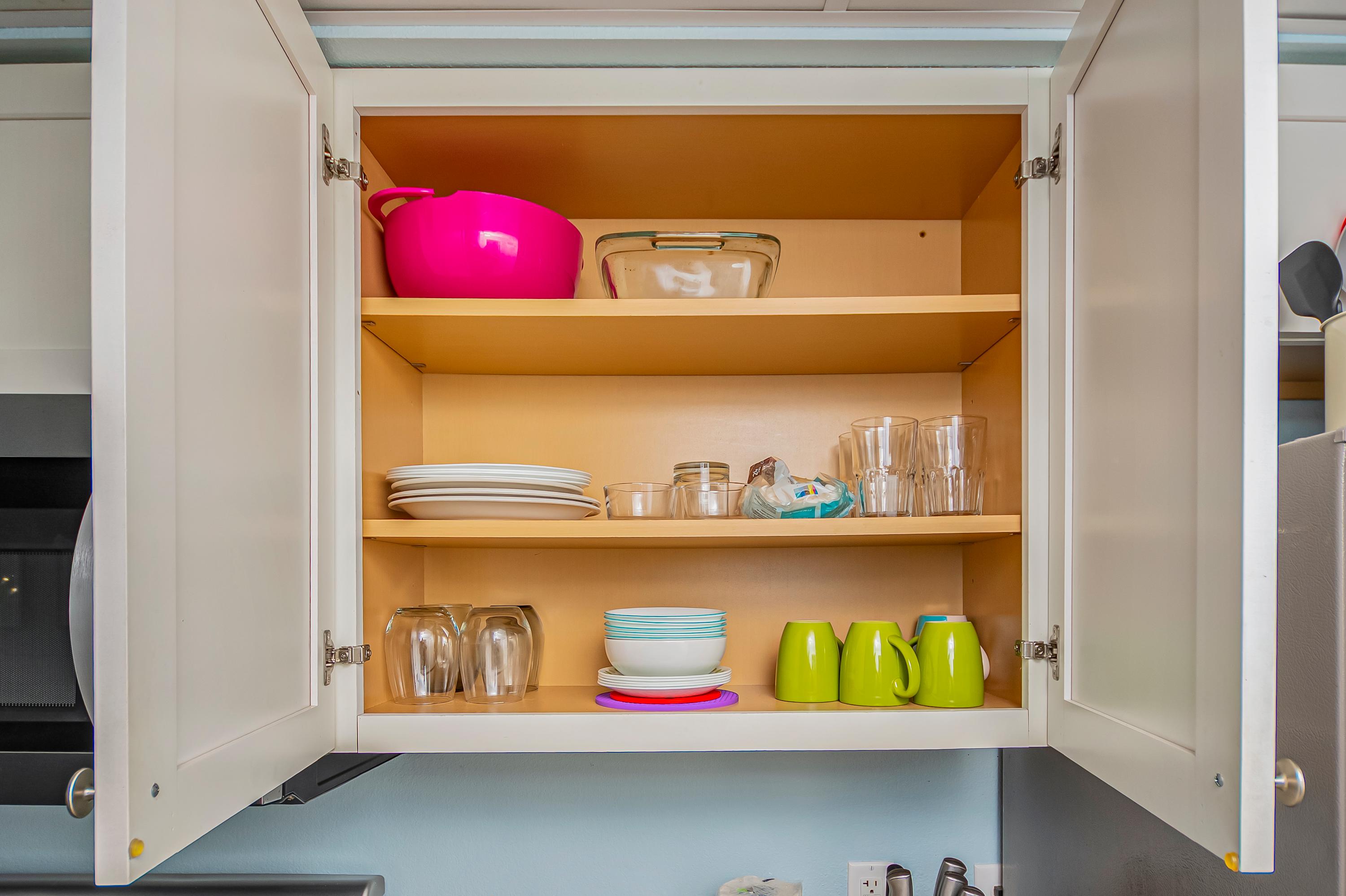 Spacious layout and full cookware set for meals made easy.