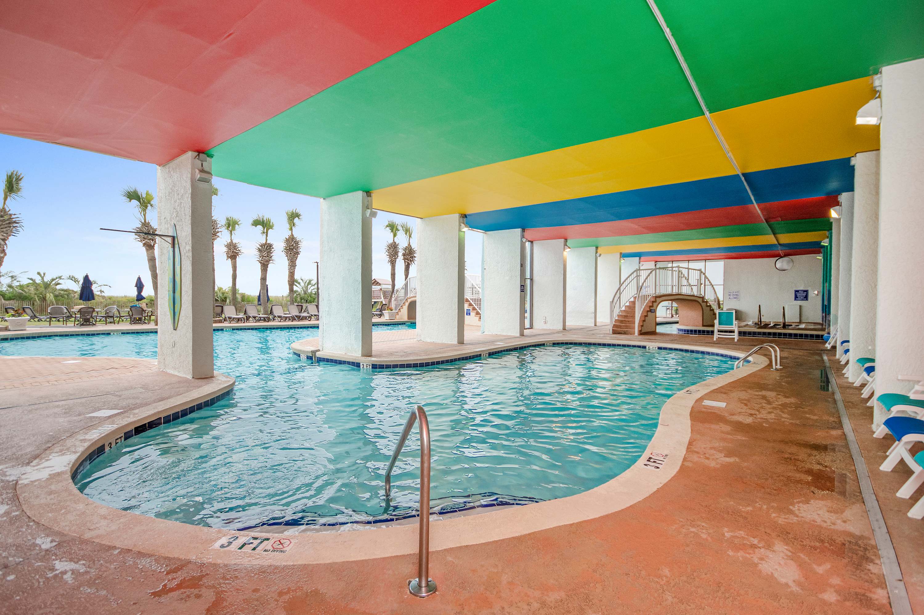 Seas the View Rooftop Pool KING M123 | Photo 33