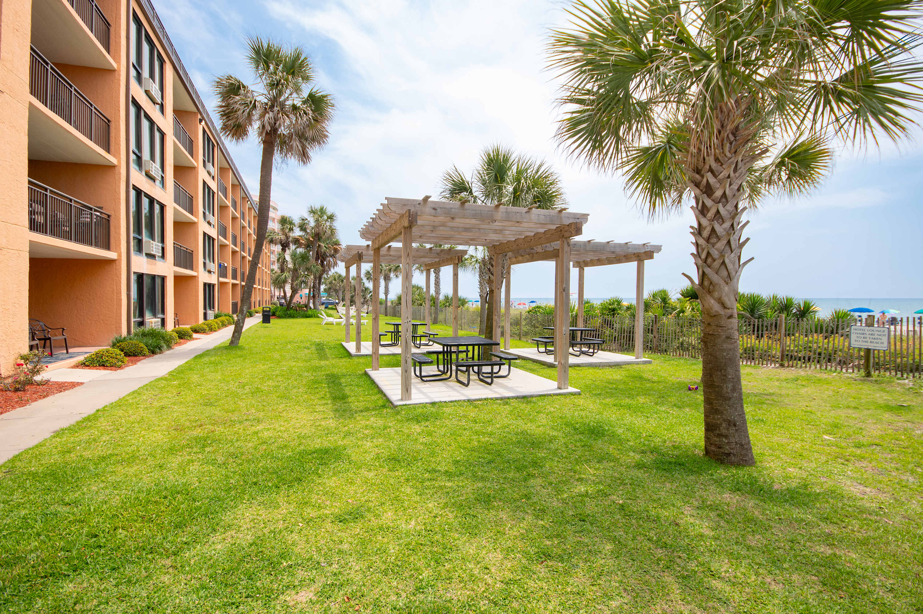 Comfy Beach View Condo Pool B34 | Photo 26