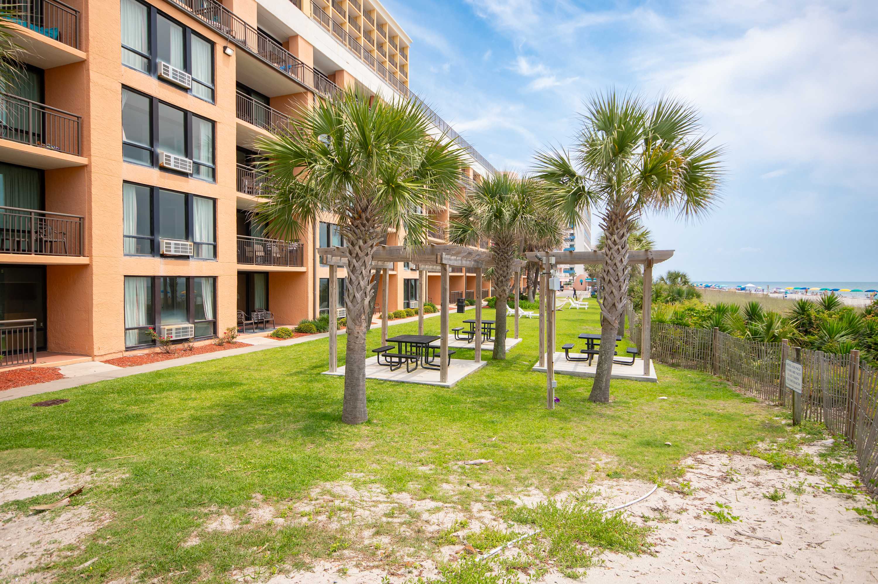 Bright Beach View Condo Pool M73 | Photo 17