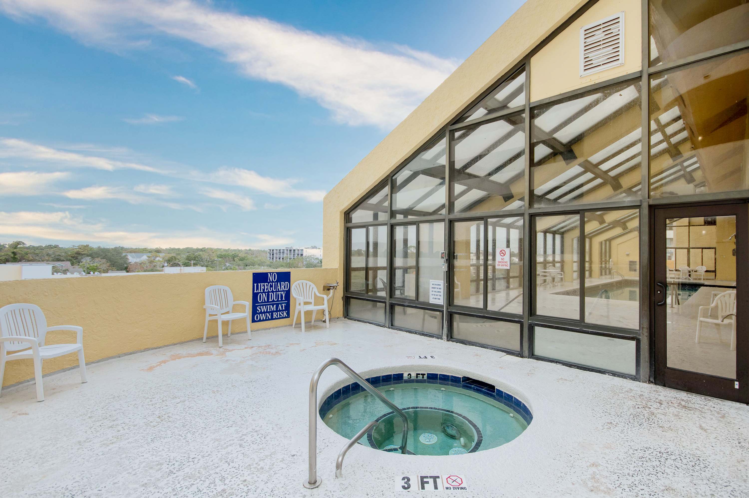 Lovely Oceanfront Condo Pool C84 | Photo 59