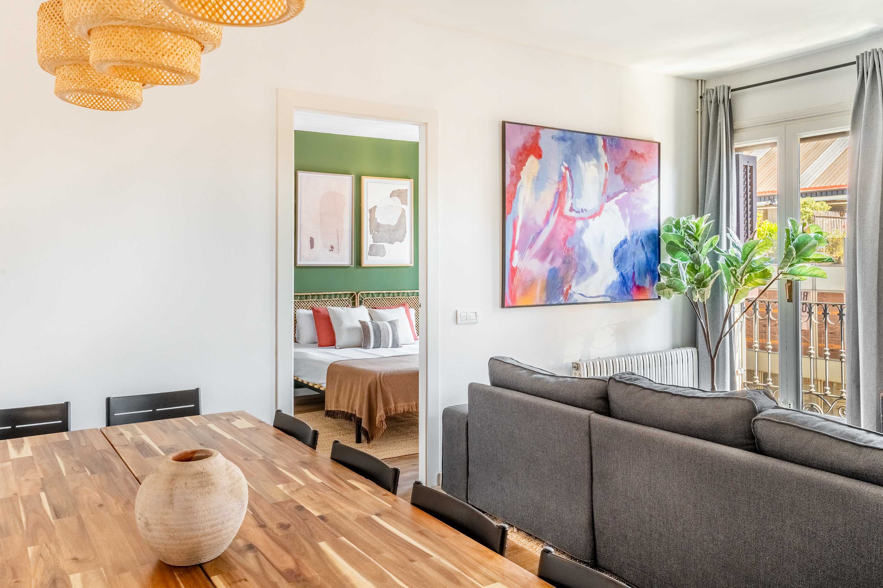 Paseo de Gracia huge apartment for 15 guests — Barcelona, Catalunya — vacation rental