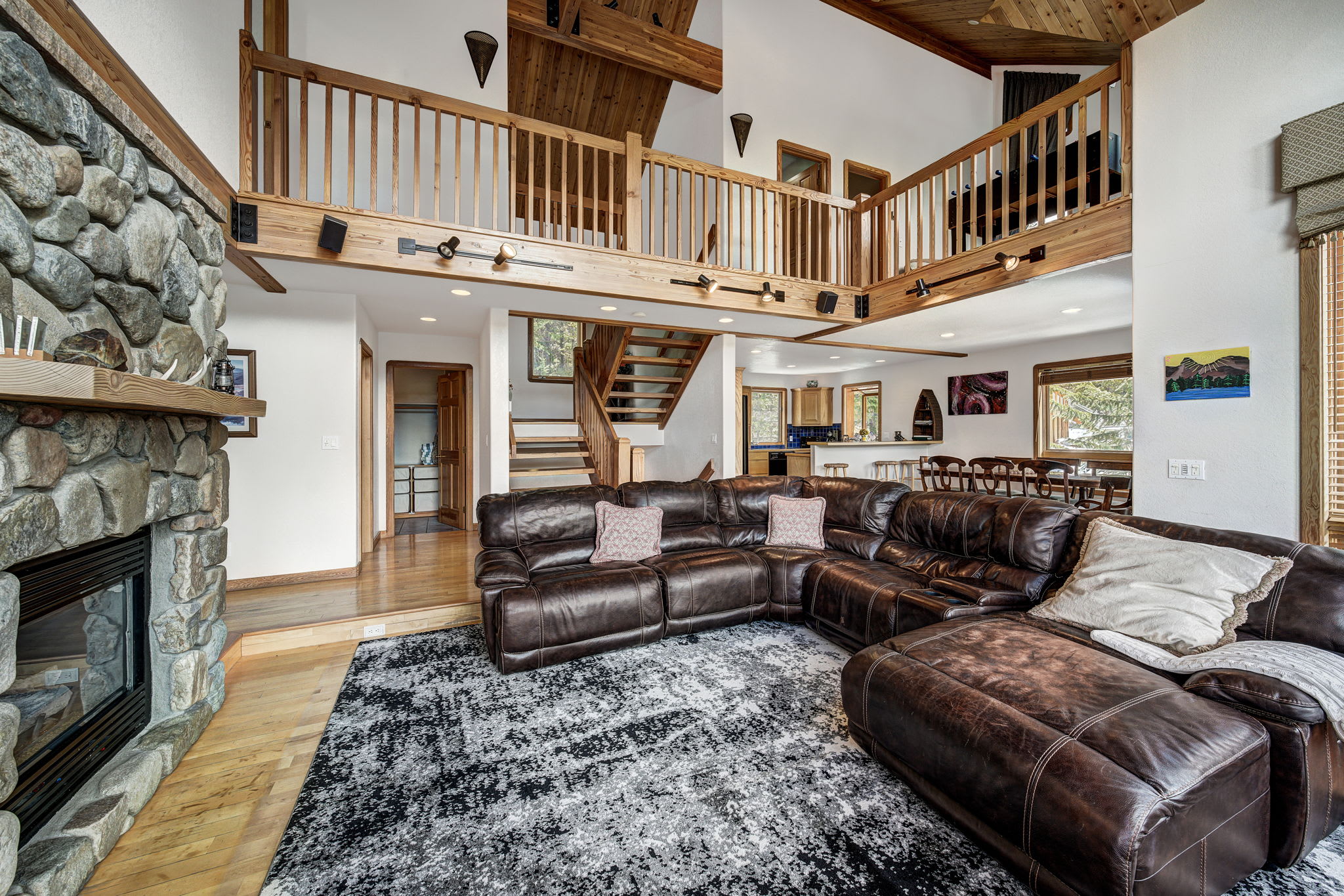 Kobzas Quandary View Home for 8 w Incredible Mountain Views