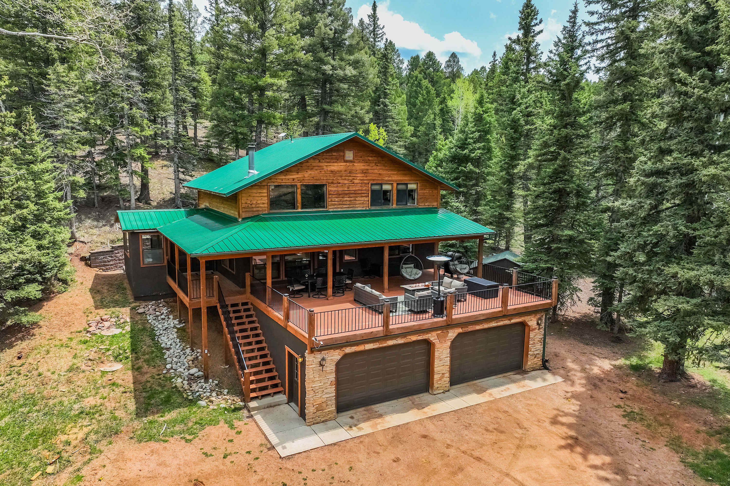 Aspen Haven! Mountain Escape with Hot Tub & Views
