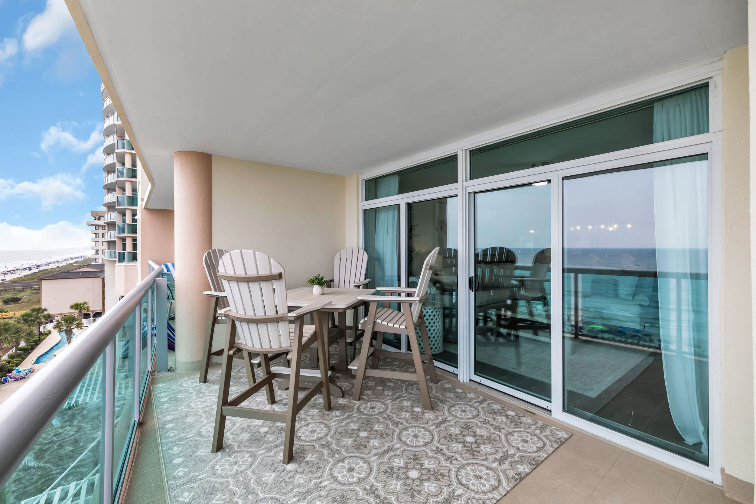 All New Oceanfront Luxury w Lazy River