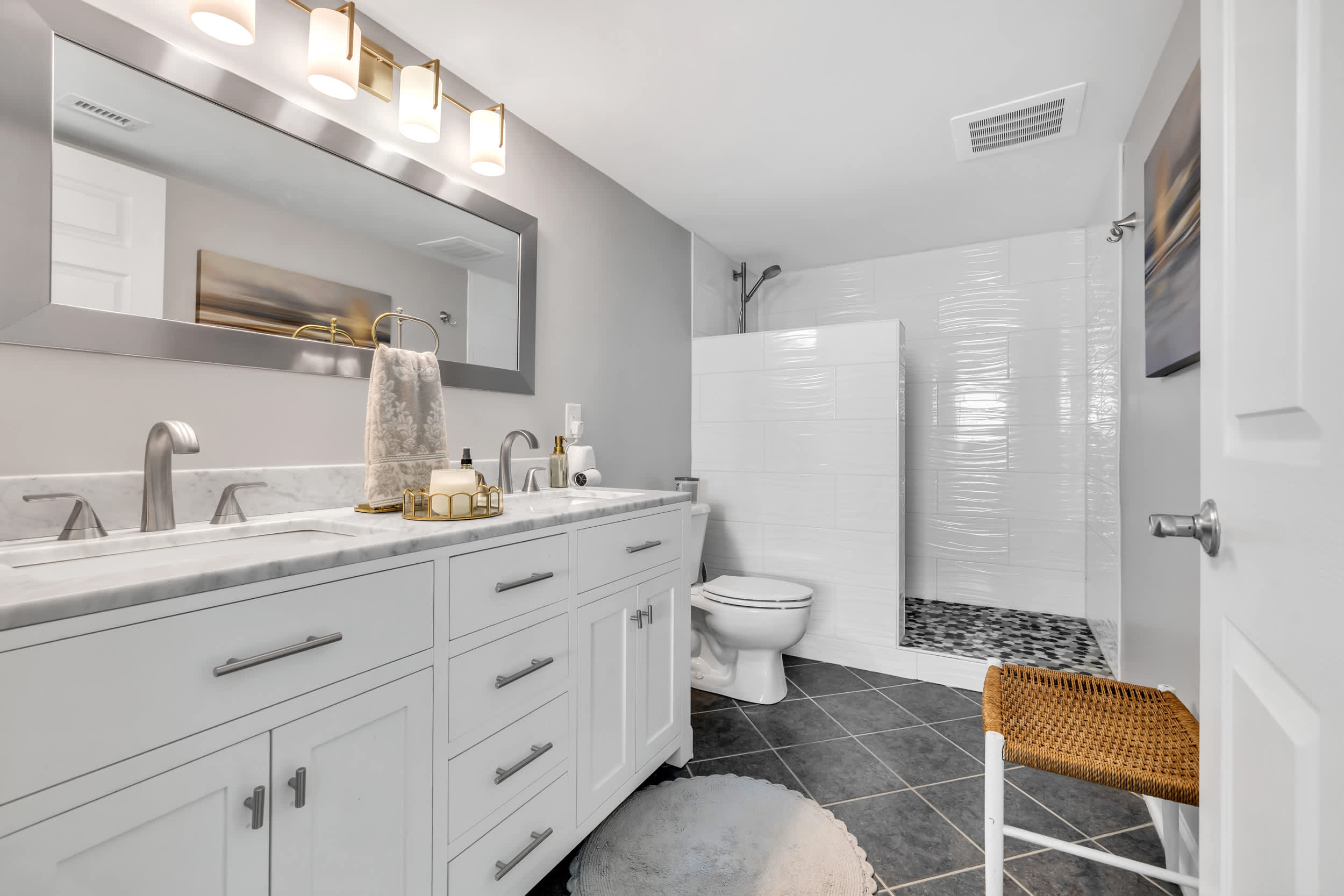 All New Oceanfront Luxury w Lazy River