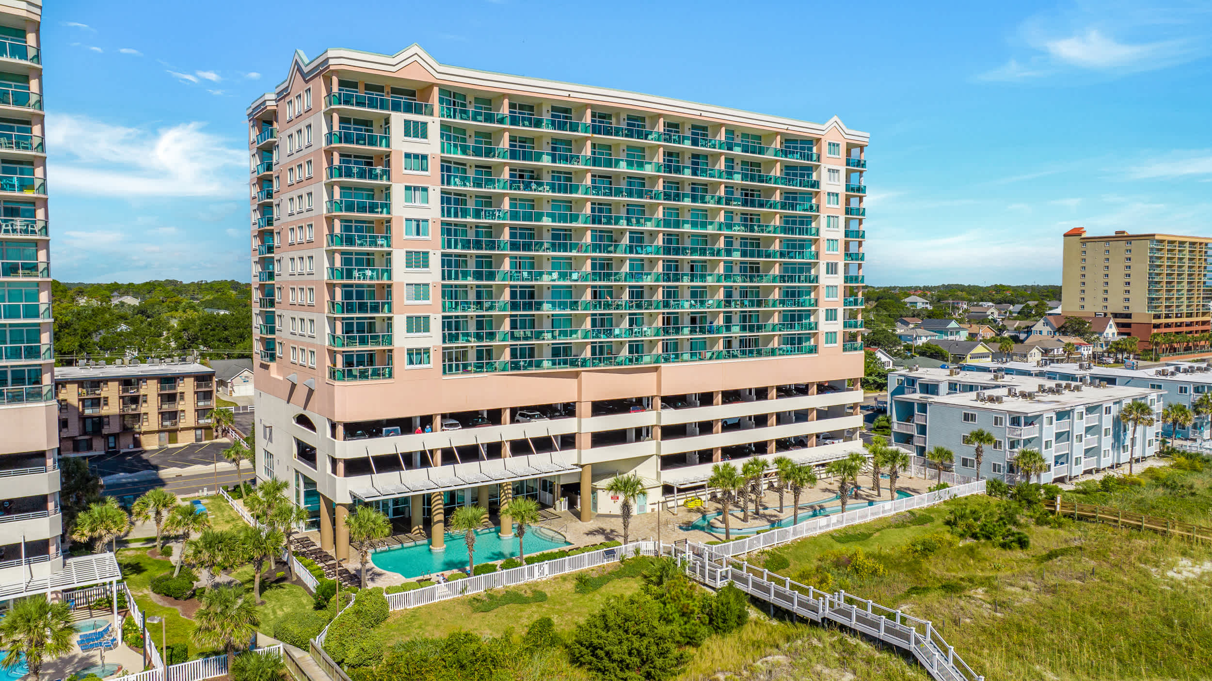 All New Oceanfront Luxury w Lazy River