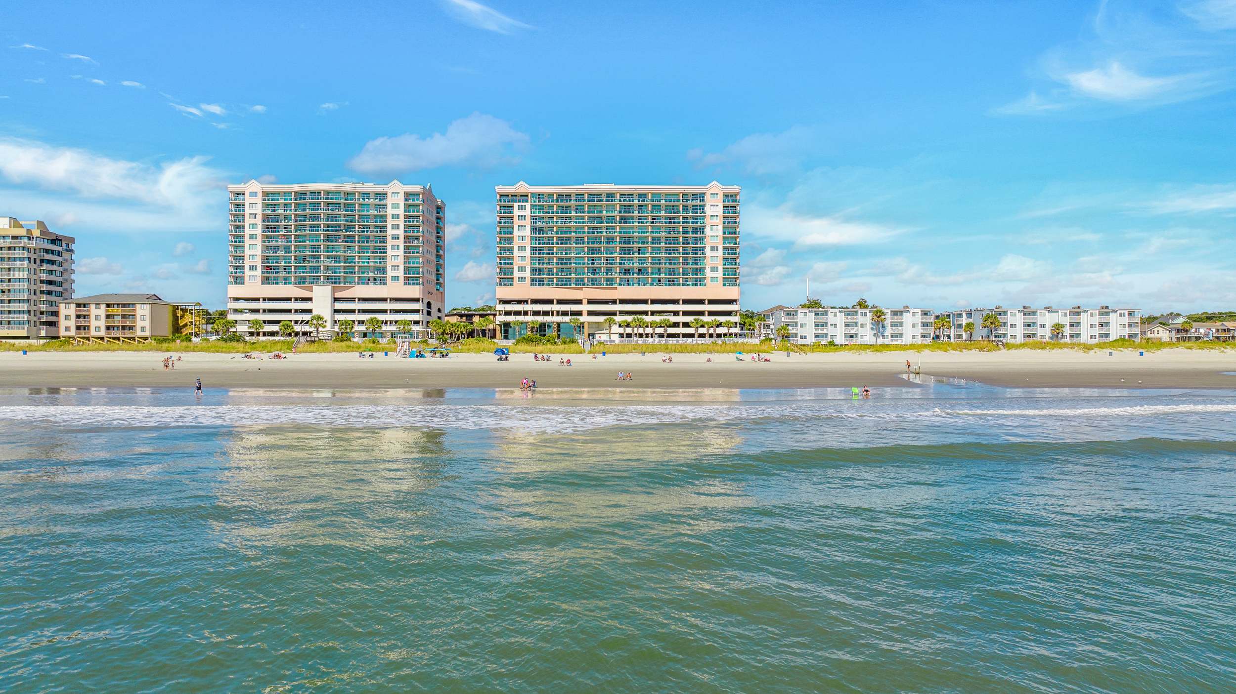 All New Oceanfront Luxury w Lazy River