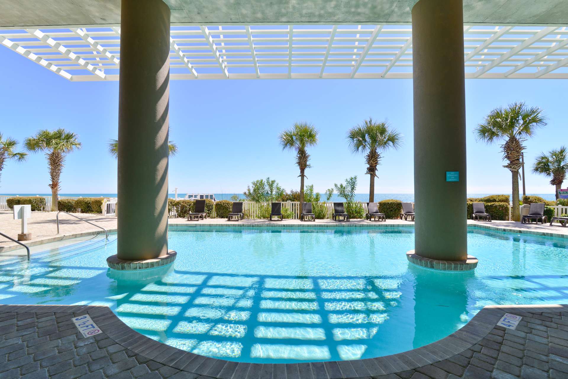 All New Oceanfront Luxury w Lazy River