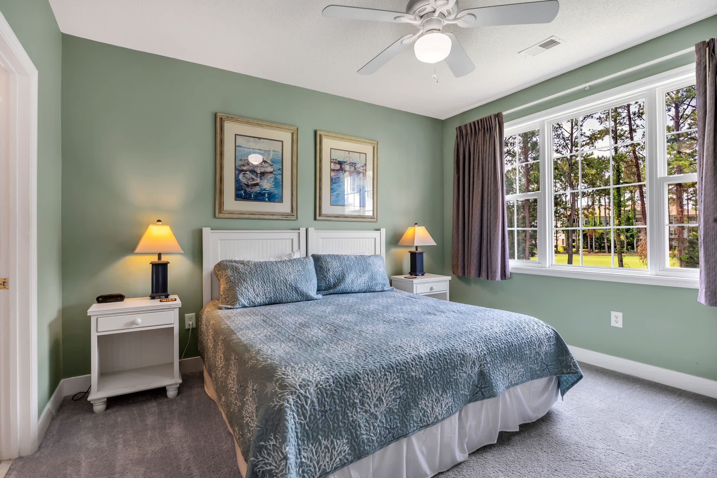 Angie's Place w Huge Resort Pool n Hot Tub