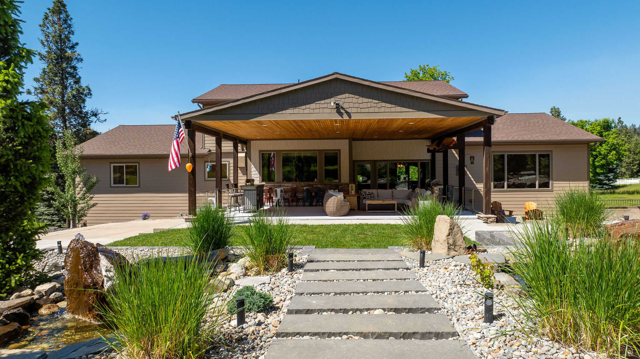 Elk Country Lodge | Spectacular Home Near Lake Cda