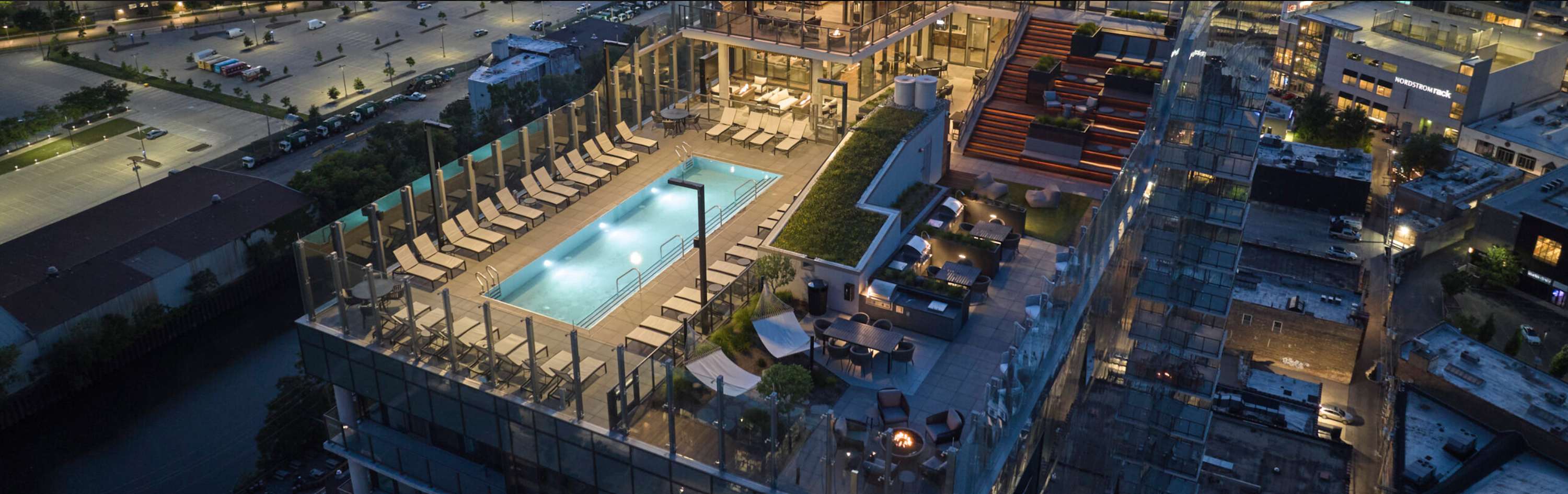 Premium 2br Apartments In Lincoln Park - Chicago, IL