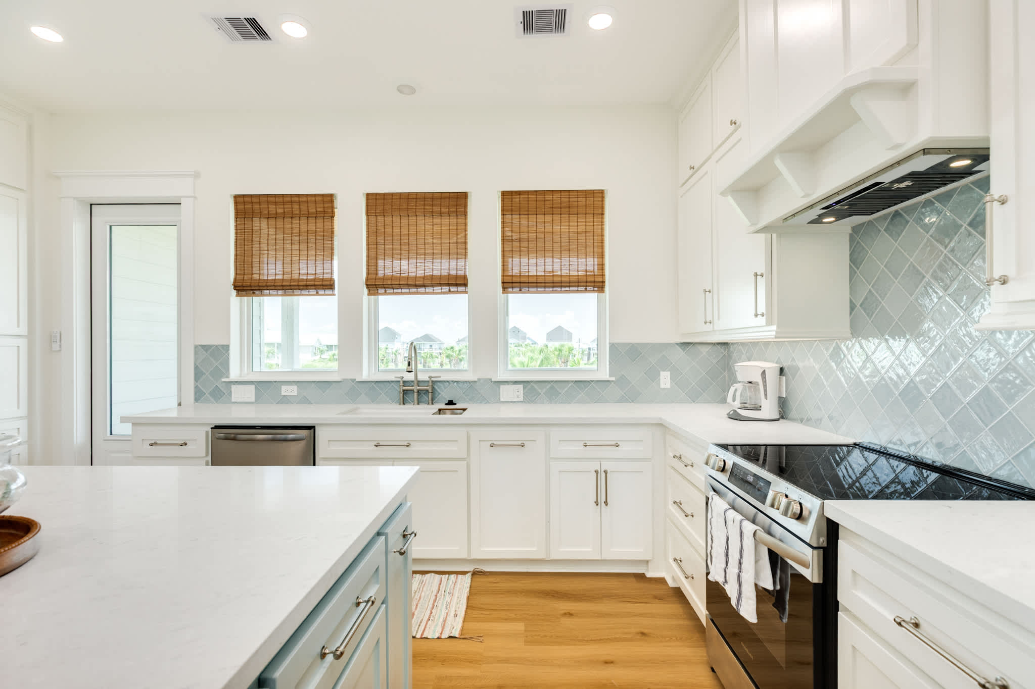 Sand Dollar GTX Beautiful Breezy Retreat Backs to Park 8