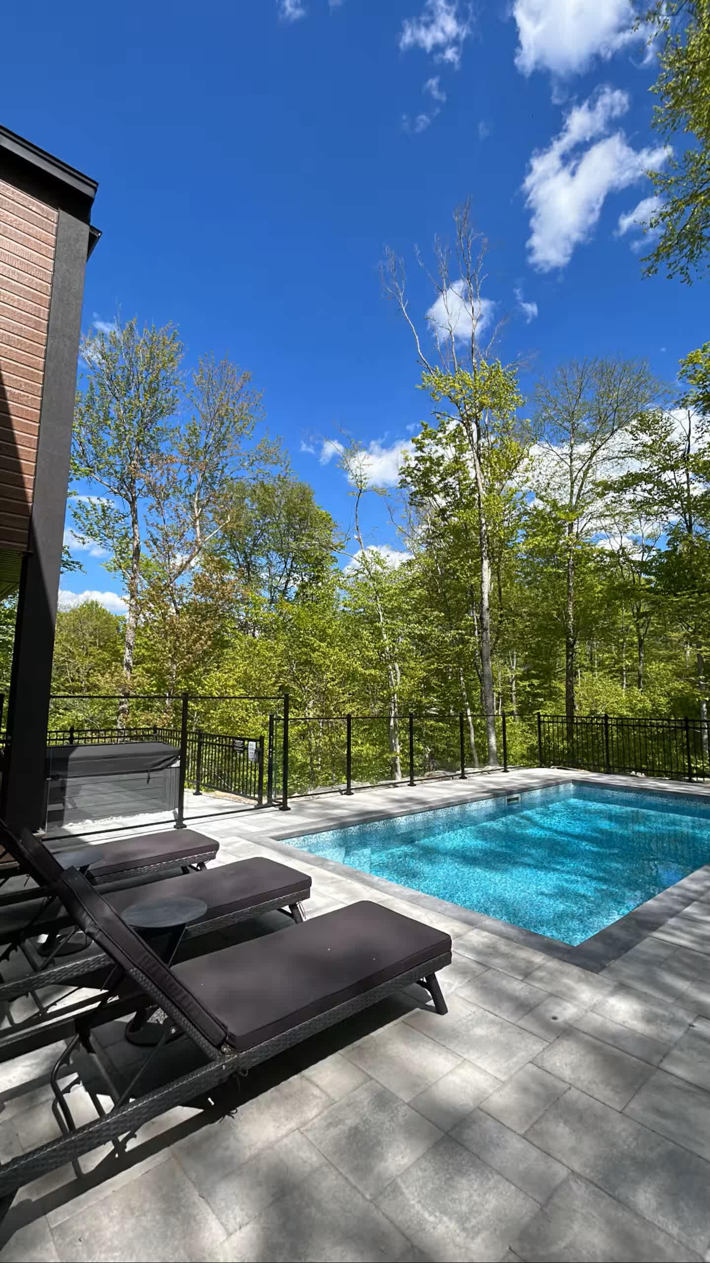 Private Outdoor Pool, Hot Tub, Mountain Views
