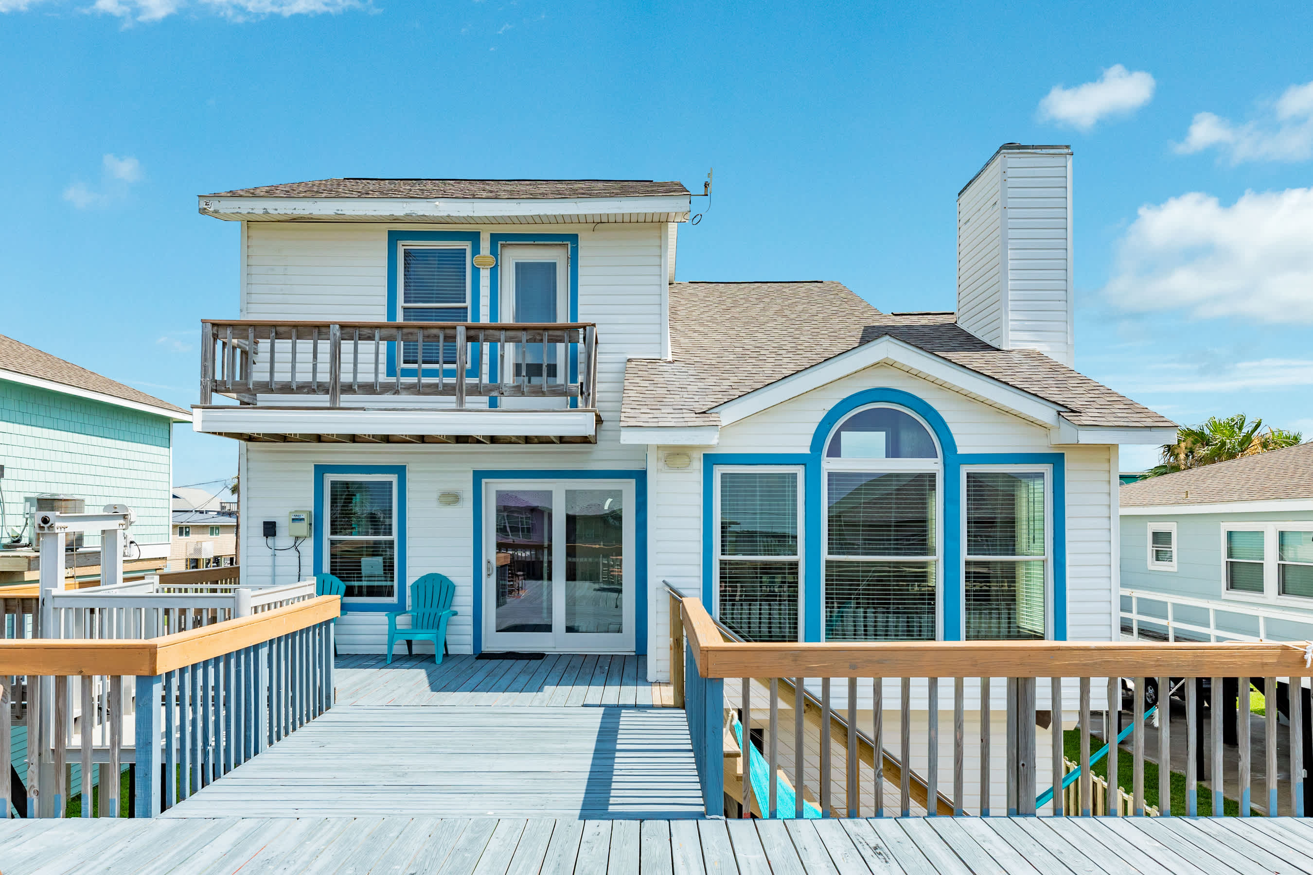 Second Wind Bay House Fish Float Fun 6