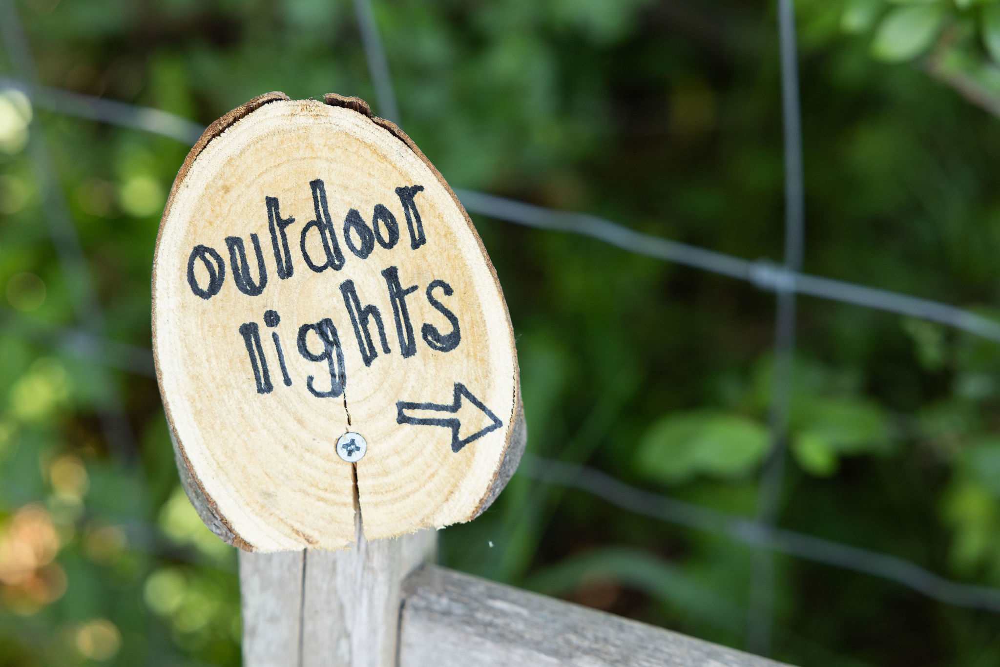 Make sure to switch on the exterior lights for that extra touch in the evenings under the stars