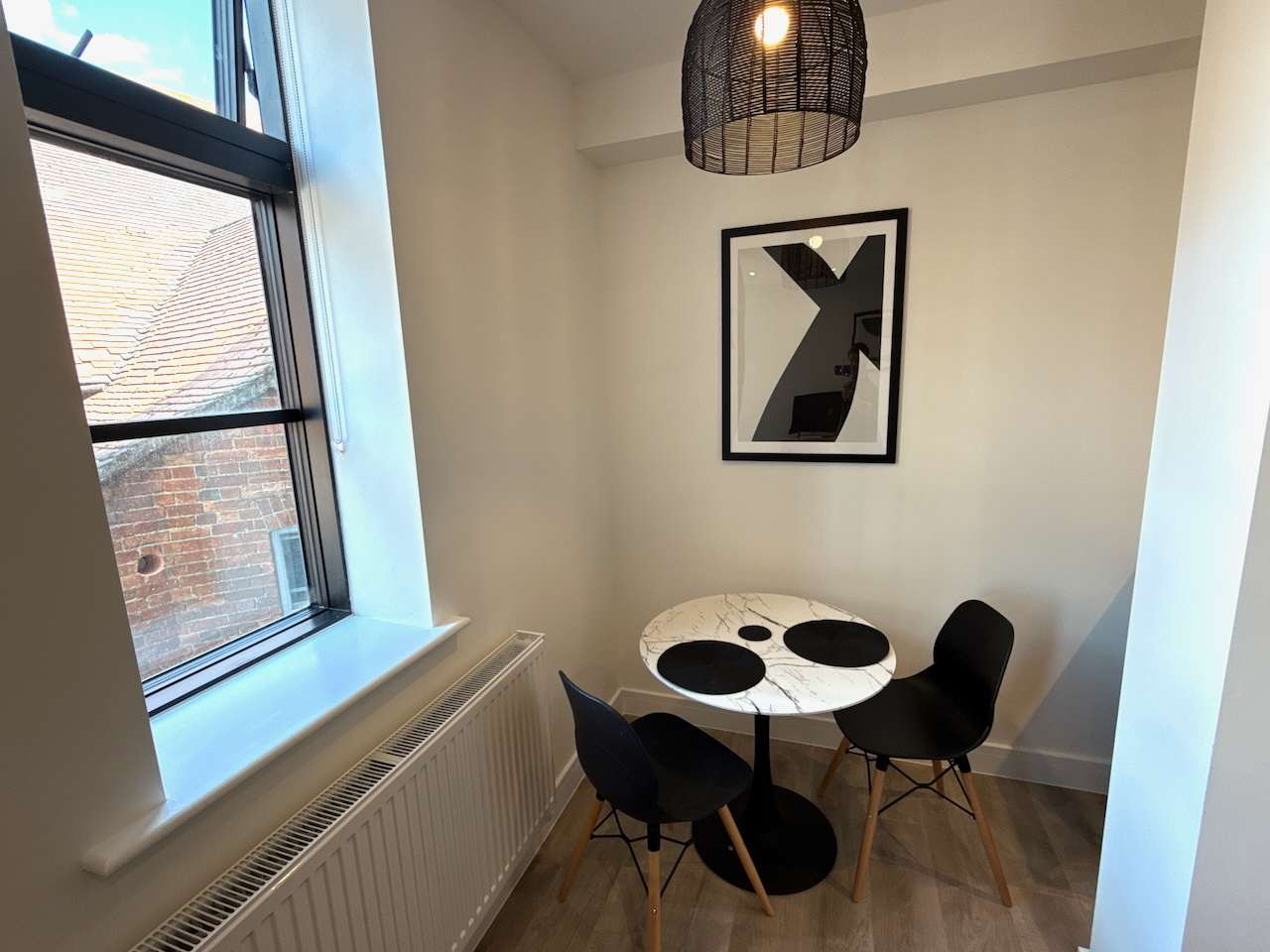 Luxury 1 bed - 6 Queen Street, Abingdon -  Centrally located, parking subject to availability in 20 Queen Street OX14 3LN - Property image 7 - VivreStays