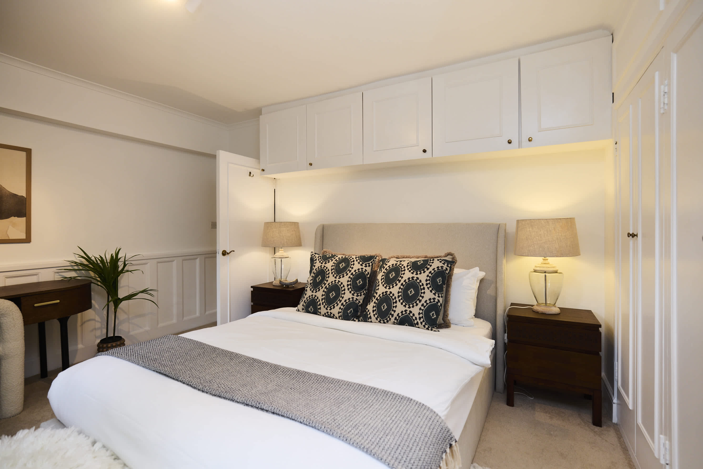 The Carlton Nook - 2BR Apartment with Patio