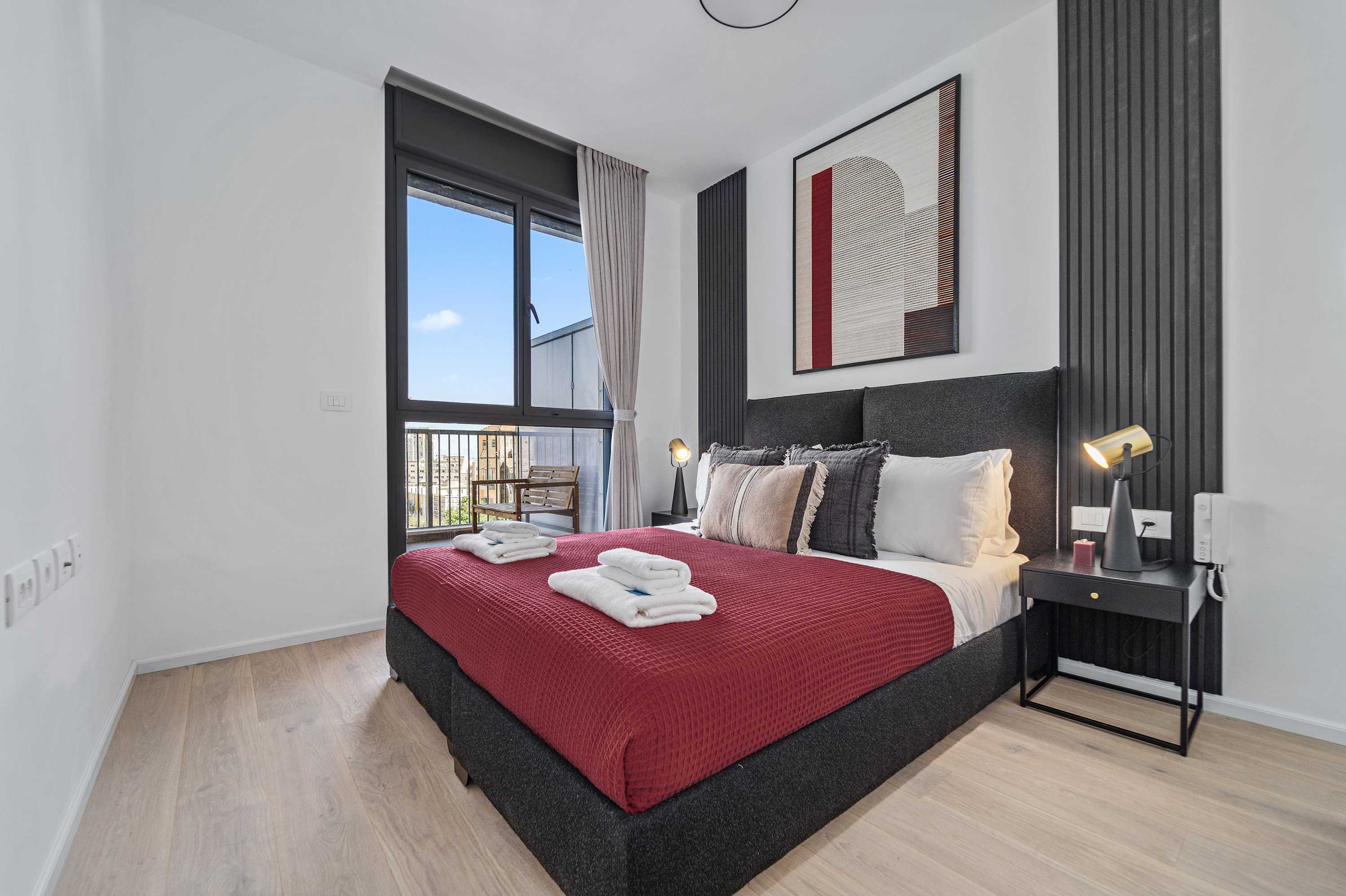 Savyon View Tower 1 Bedroom, Unit SW7 – 5 Min to Shuk, 10 Min to Old City photo 6