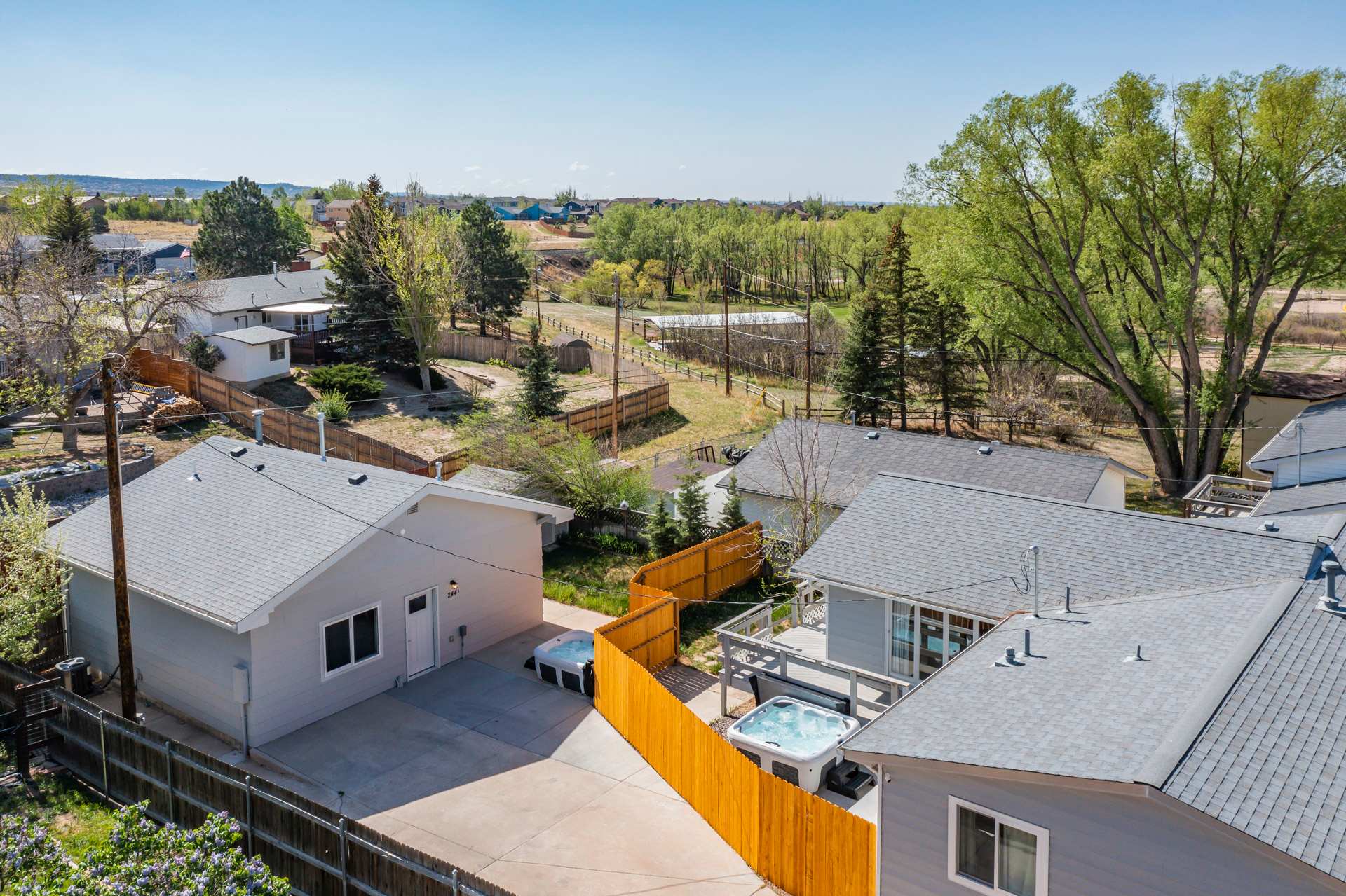 Parkside Estate! House & Cottage w/ 2 Hot Tubs — Monument, CO — vacation rental
